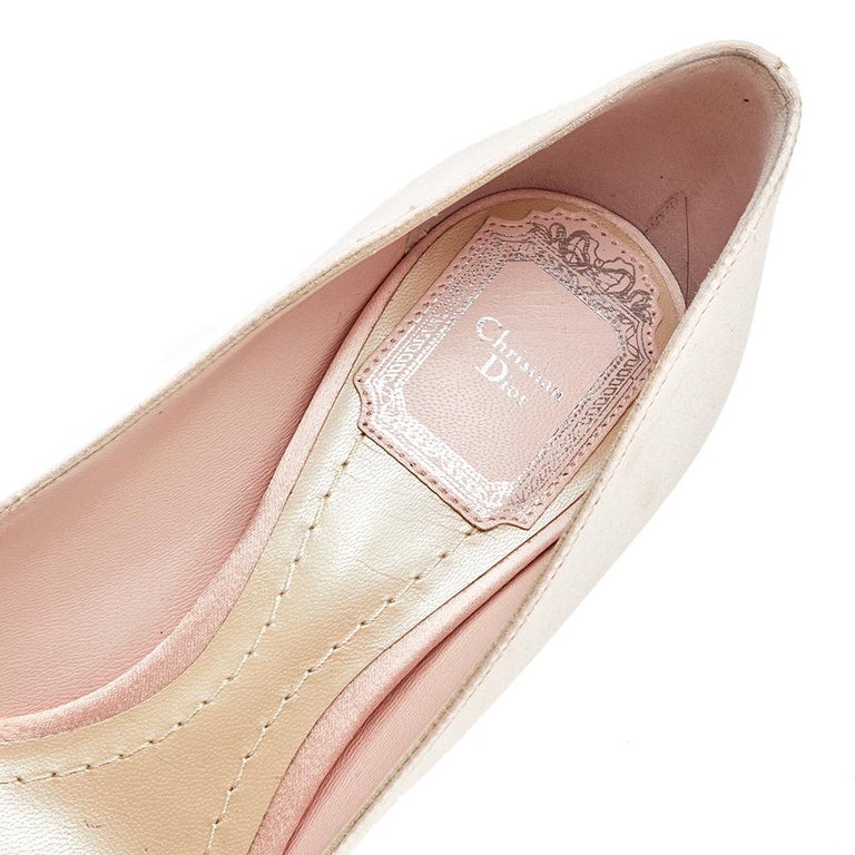 DIOR 26S POINTED-TOE HIGH HEELS 35MM IN PINK CALFSKIN GOLD HARDWARE