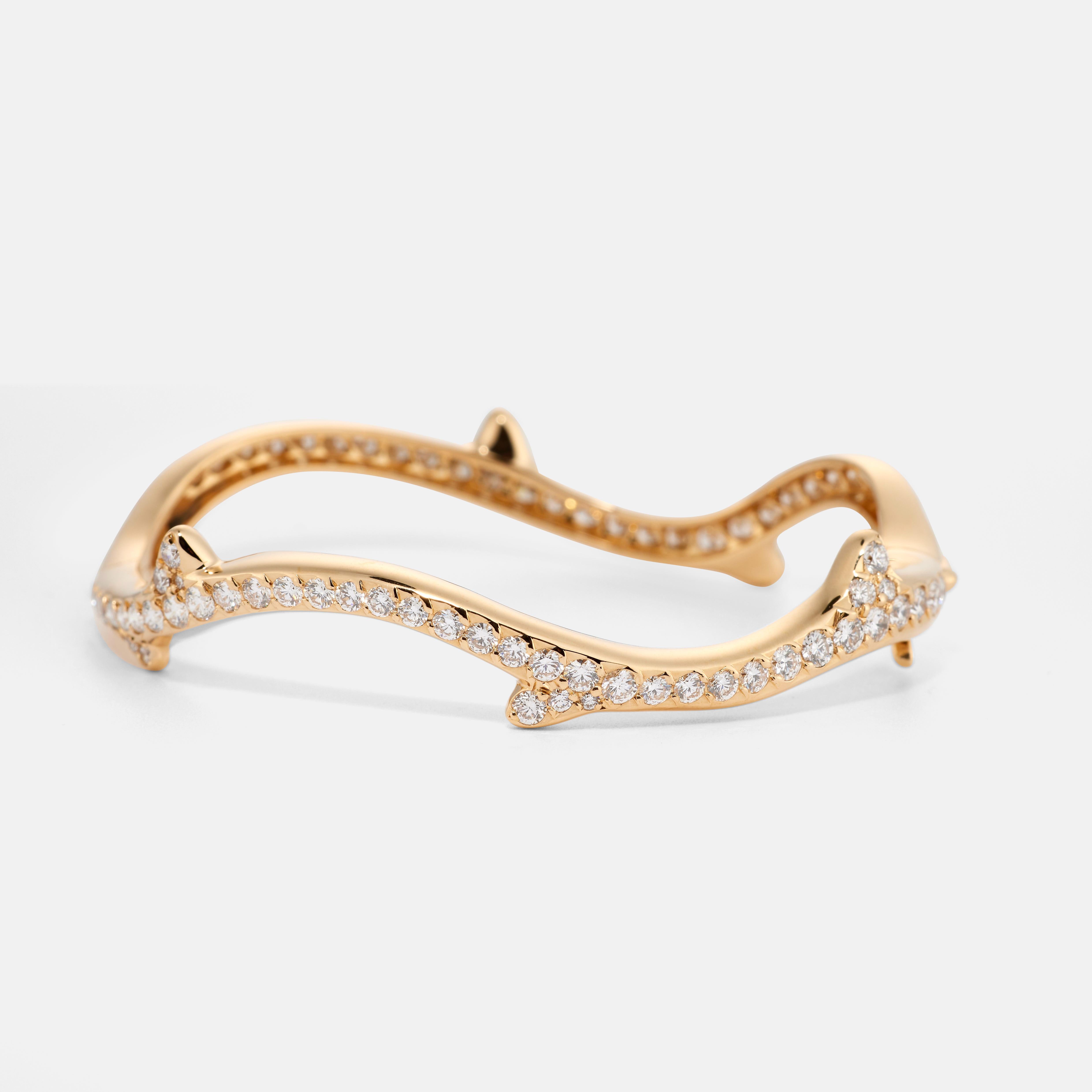 Contemporary DIOR Bois de Rose bracelet For Sale
