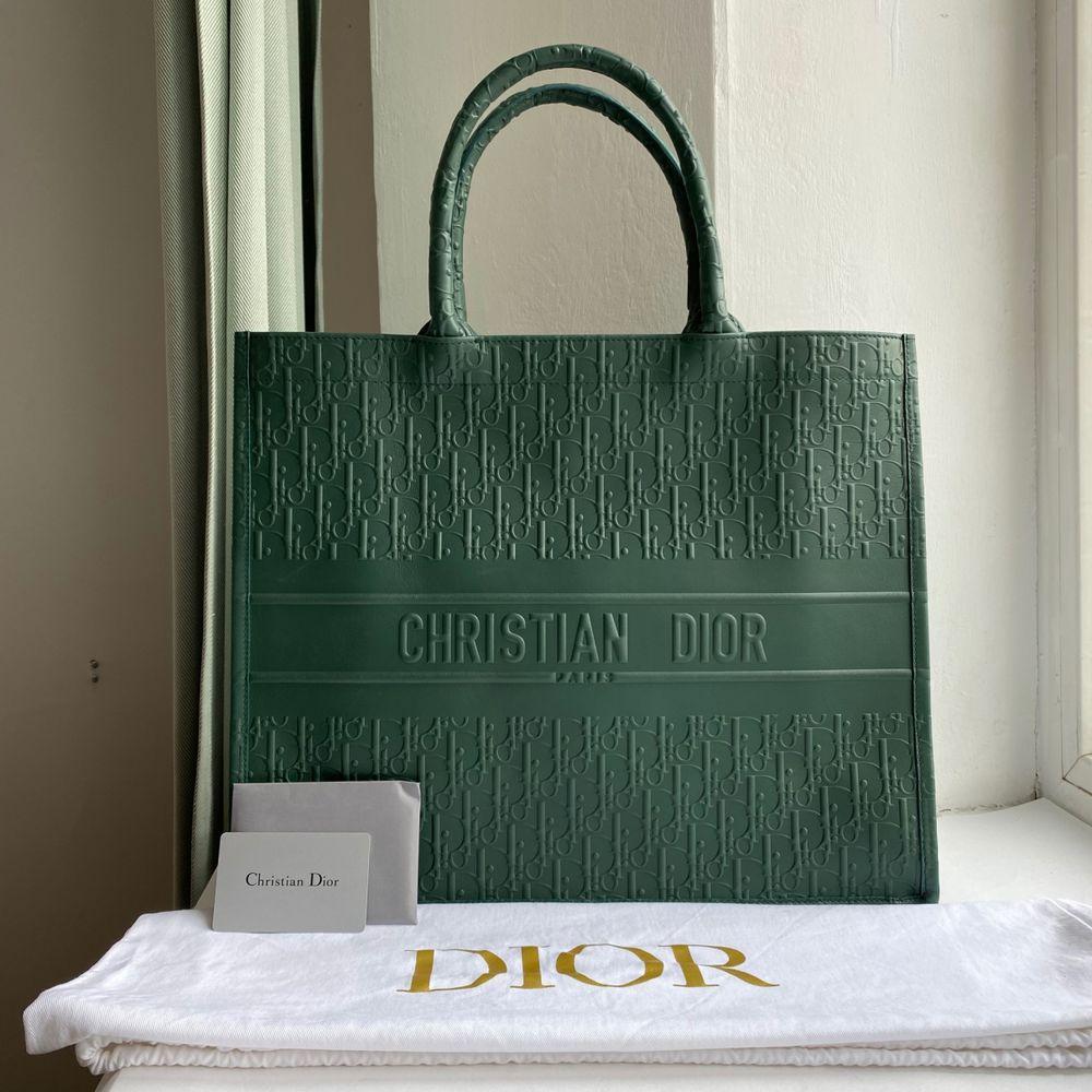 DIOR, Book Tote in green leather 3