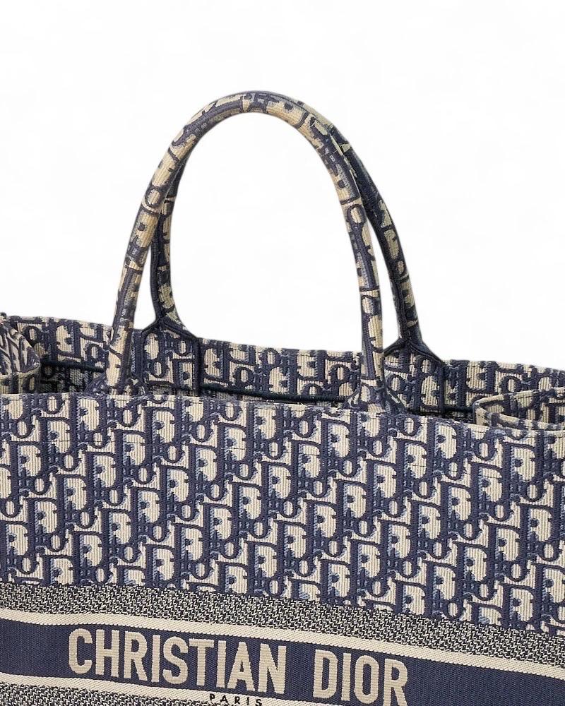 Dior Book Tote Large Jacquard Oblique Blu en vente 6