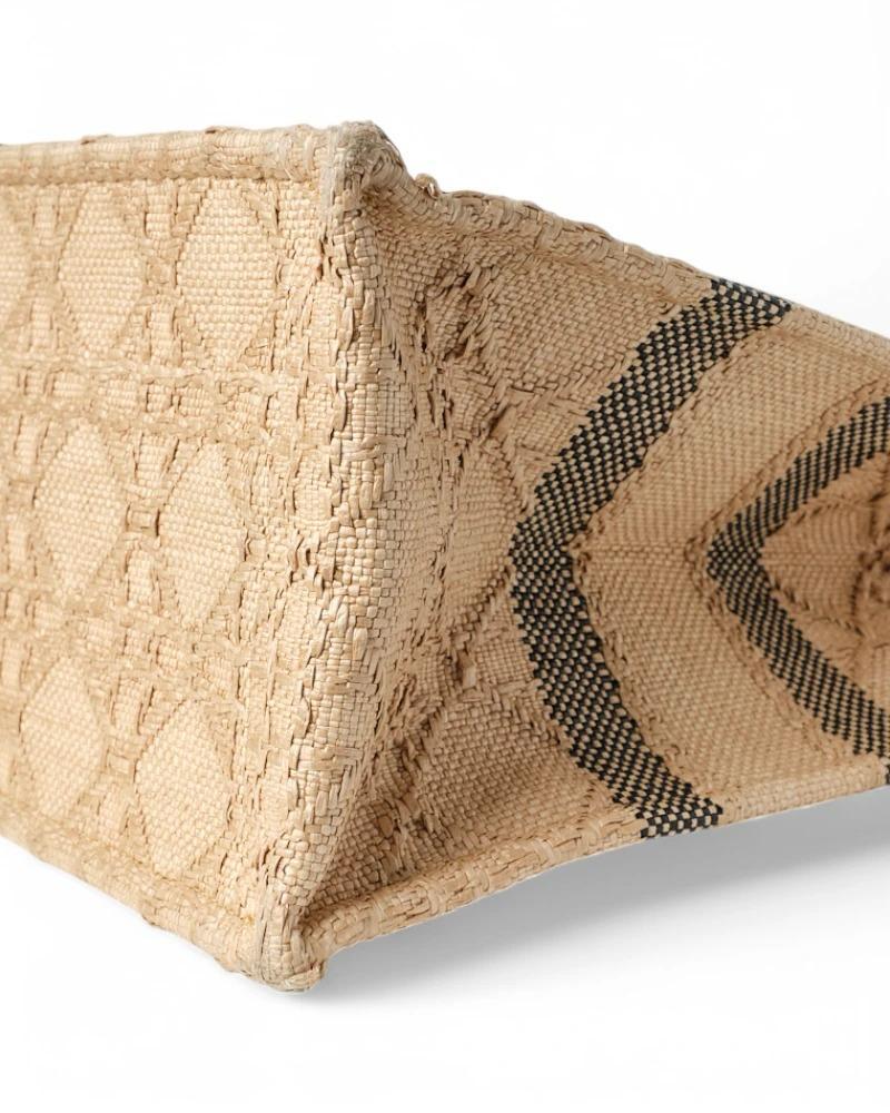 Dior Book Tote Medium Raffia Cannage Beige 5