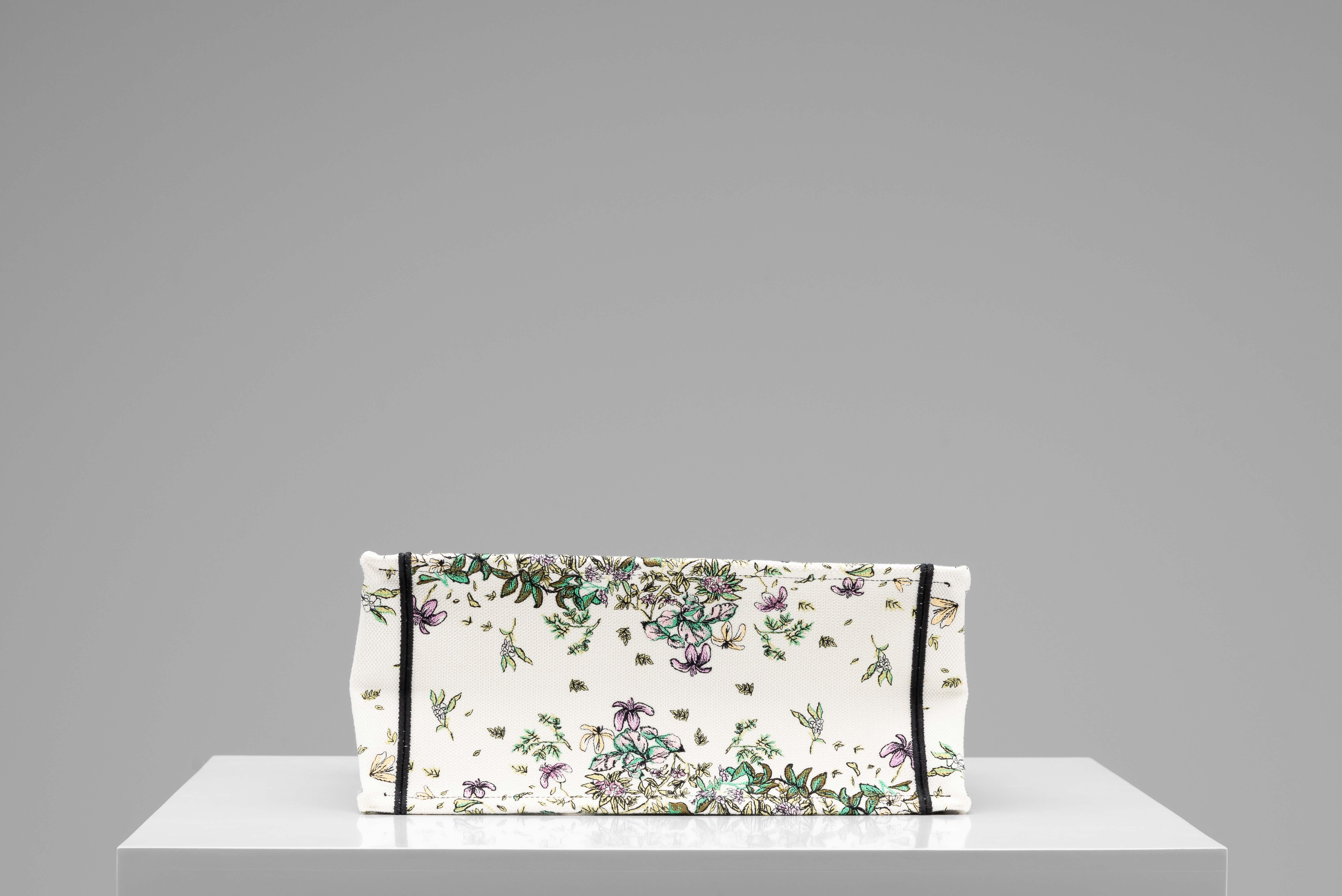 Dior Buchtasche Medium Größe wie NEU 1