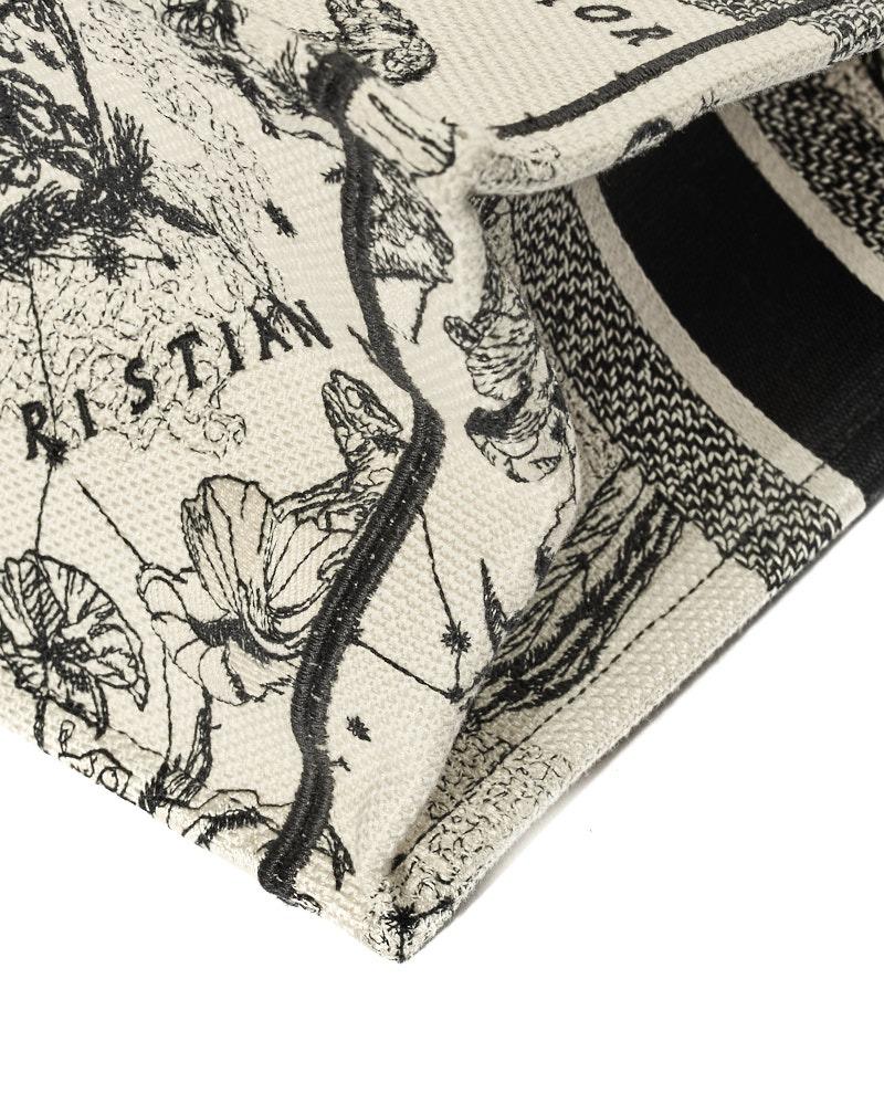 Dior Book Tote Medium Zodiac Latte For Sale 4