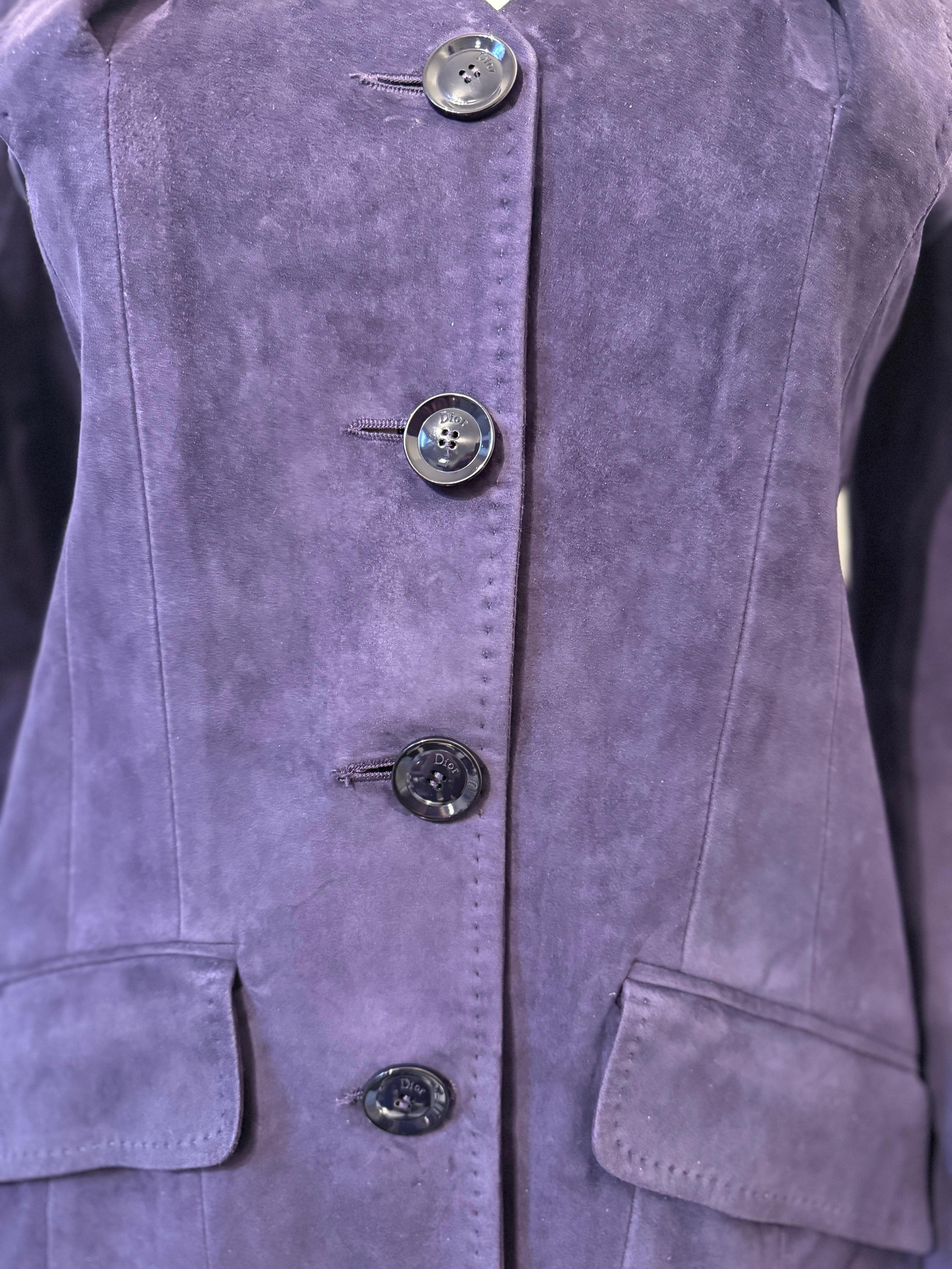 Dior Boutique by John Galliano circa 2005 iconic signature cut suede suit en vente 3