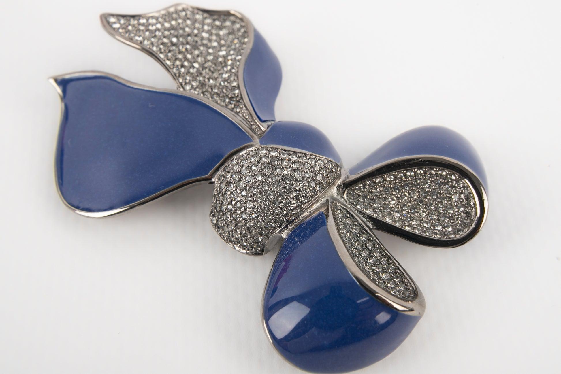Dior Bow Brooch with Blue and Rhinestones, 2000s For Sale 1
