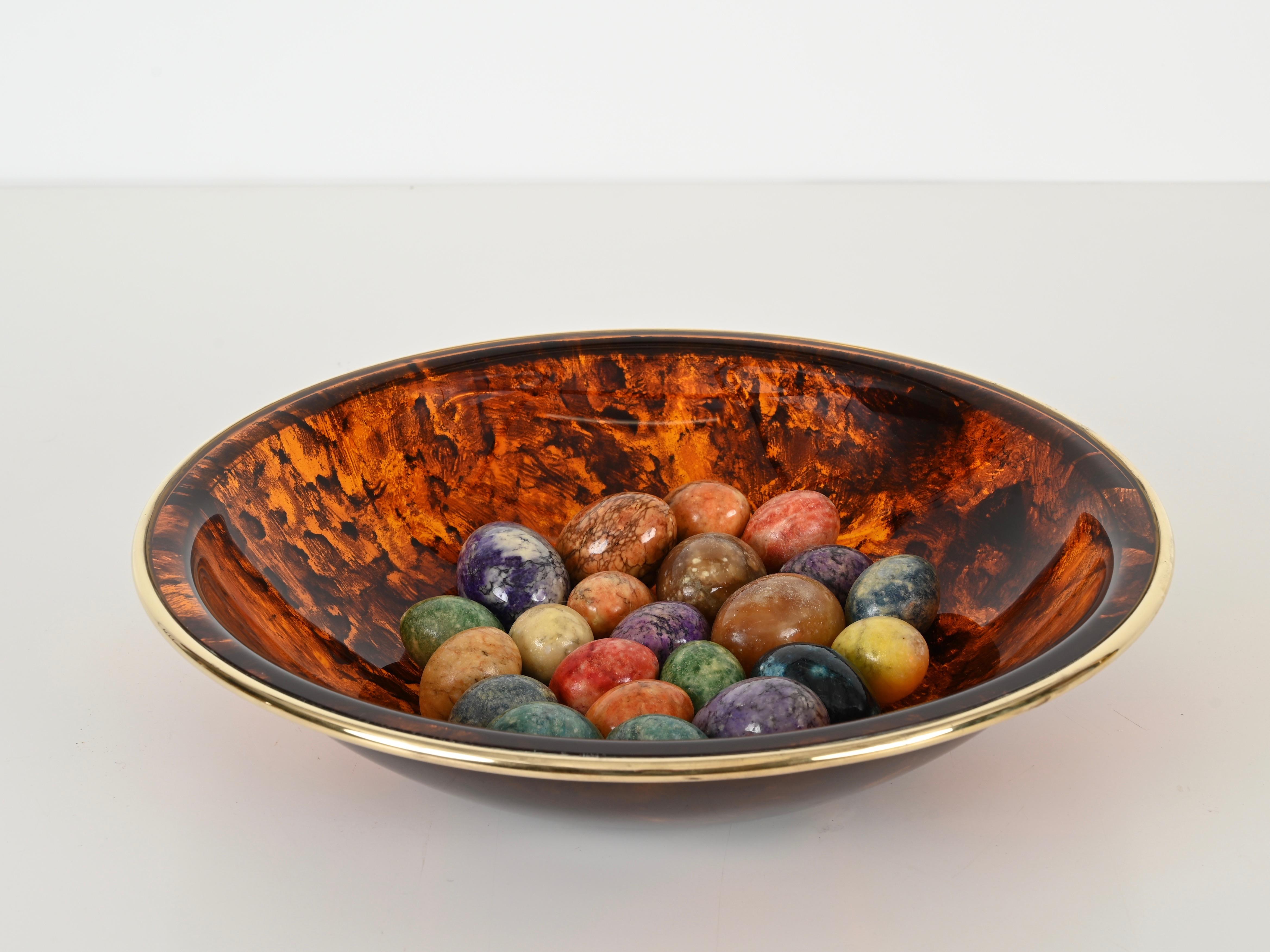 Dior Bowl or Magazine Rack in Tortoiseshell Lucite and Brass, Italy 1970s For Sale 3