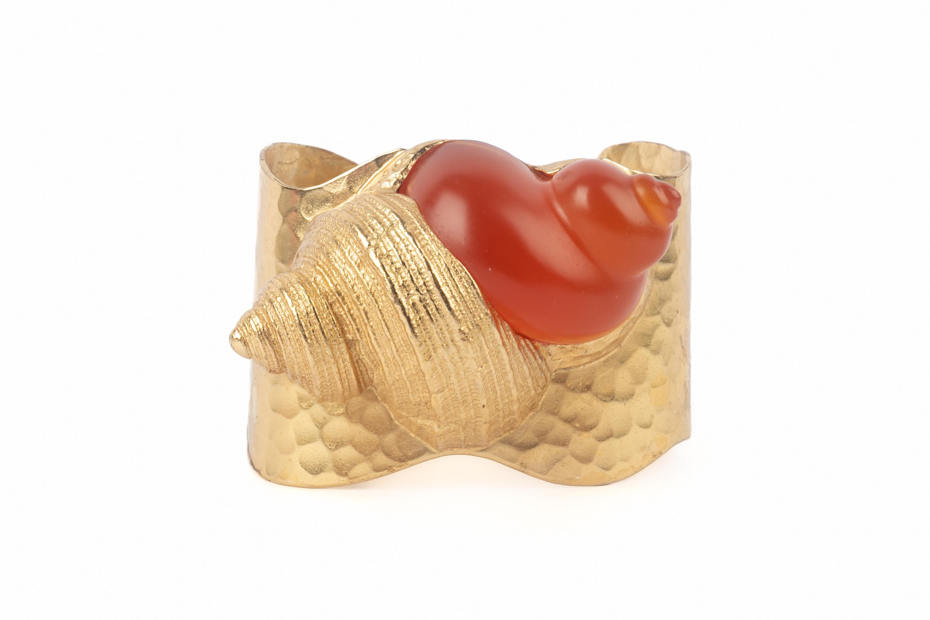 Dior bracelet 
shells
 perfume