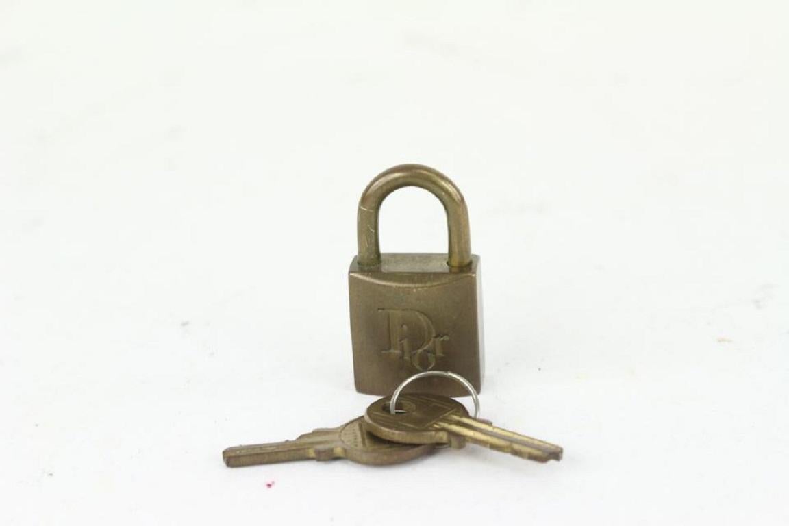 Dior Brass Logo Padlock and Key Cadena Bag Charm Set 920da34 For Sale 7