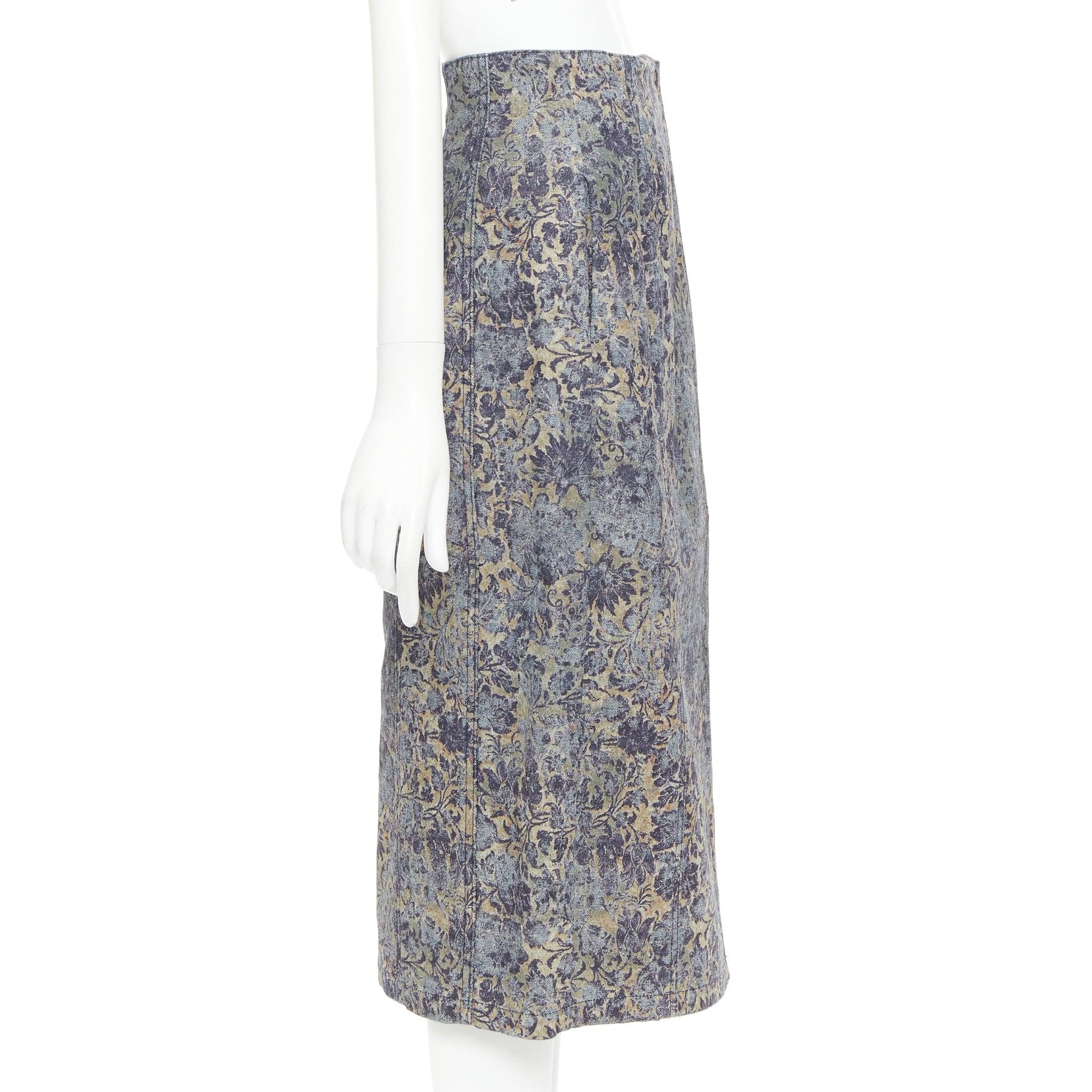 DIOR Brocart blue beige floral brocade denim knee skirt FR36 S In Excellent Condition For Sale In Hong Kong, NT