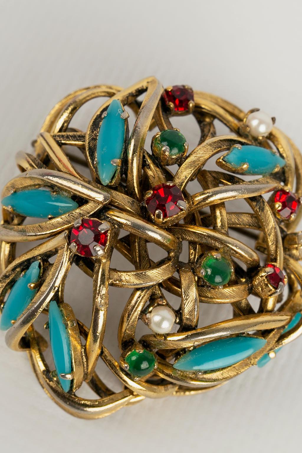 Women's Dior Brooch in Gold Metal and Rhinestones, 1962 For Sale