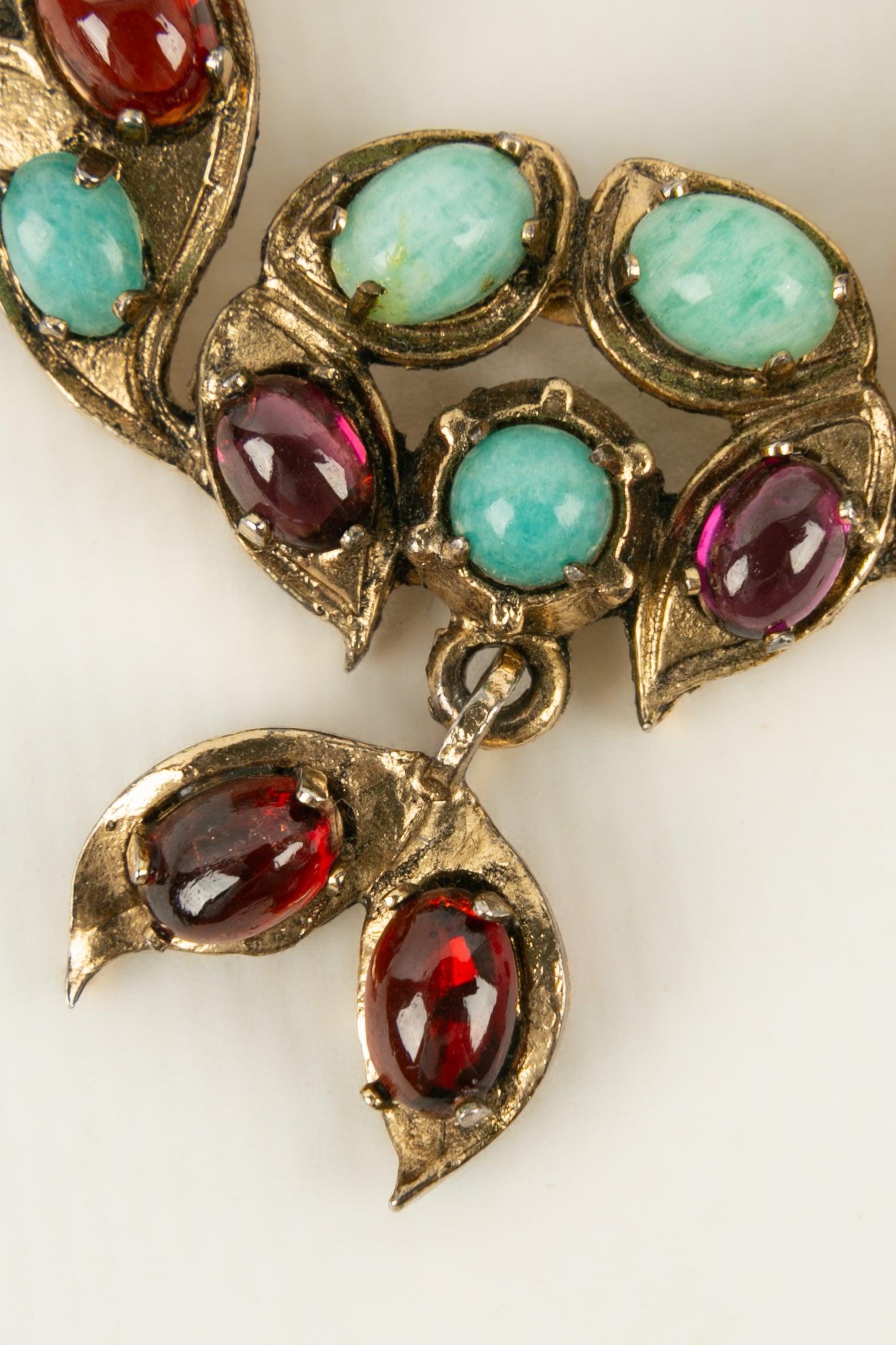 Dior Brooch in Gold-Plated Metal with Cabochons in Glass Paste For Sale 1