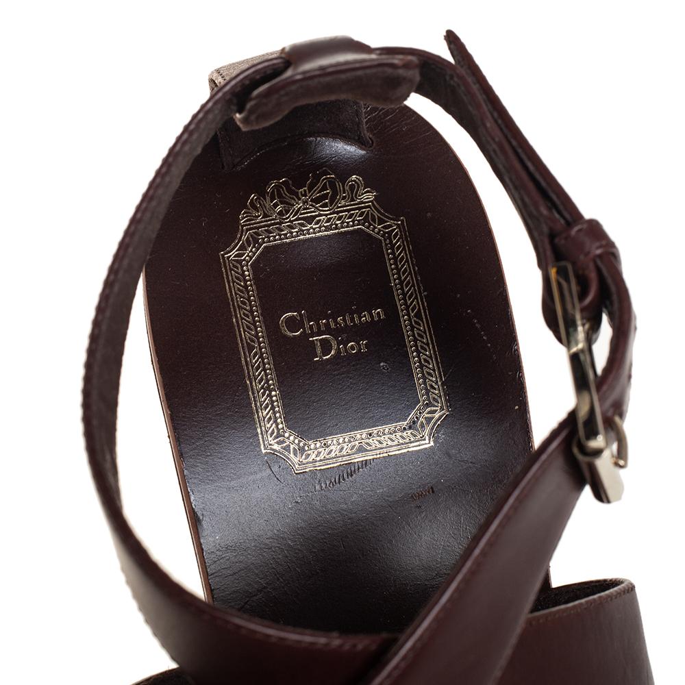 Dior Brown Leather Criss Cross Platform Ankle Strap Sandals Size 38 In Good Condition In Dubai, Al Qouz 2