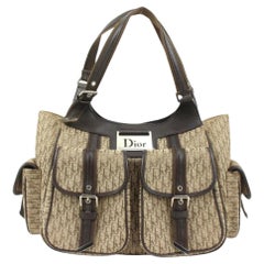 Dior Diorissimo Street Chic Crossbody Bag (SHG-BKAEuW) – LuxeDH