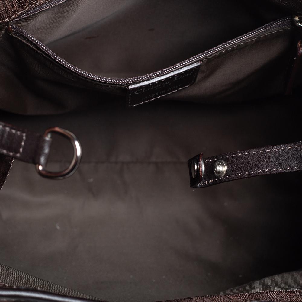 Dior Braune schräge Umhängetasche aus Nylon und Leder 5