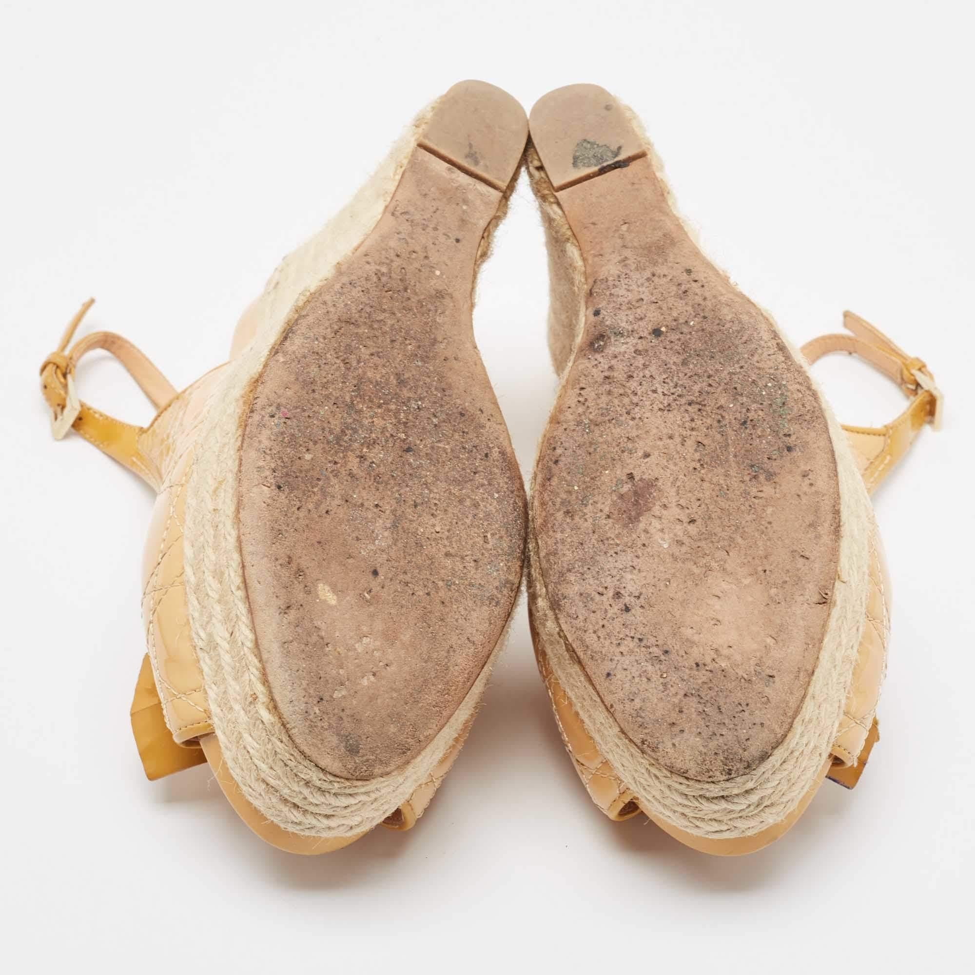Dior Brown Patent Bow Accents Espadrilles Size 40.5 For Sale 1