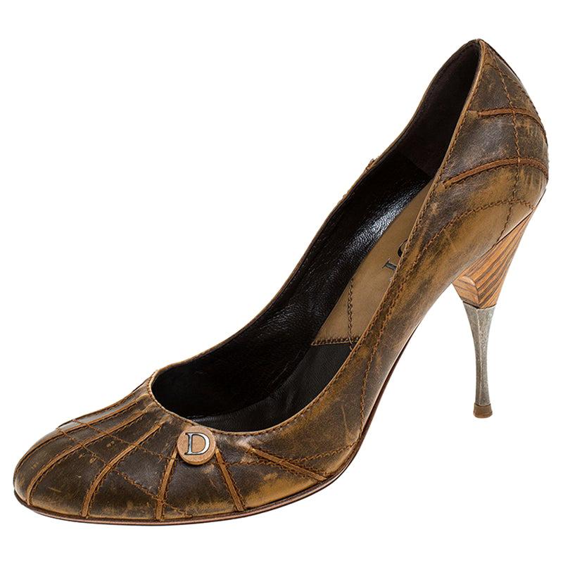 Dior Brown Textured Leather Pumps Size 41 For Sale