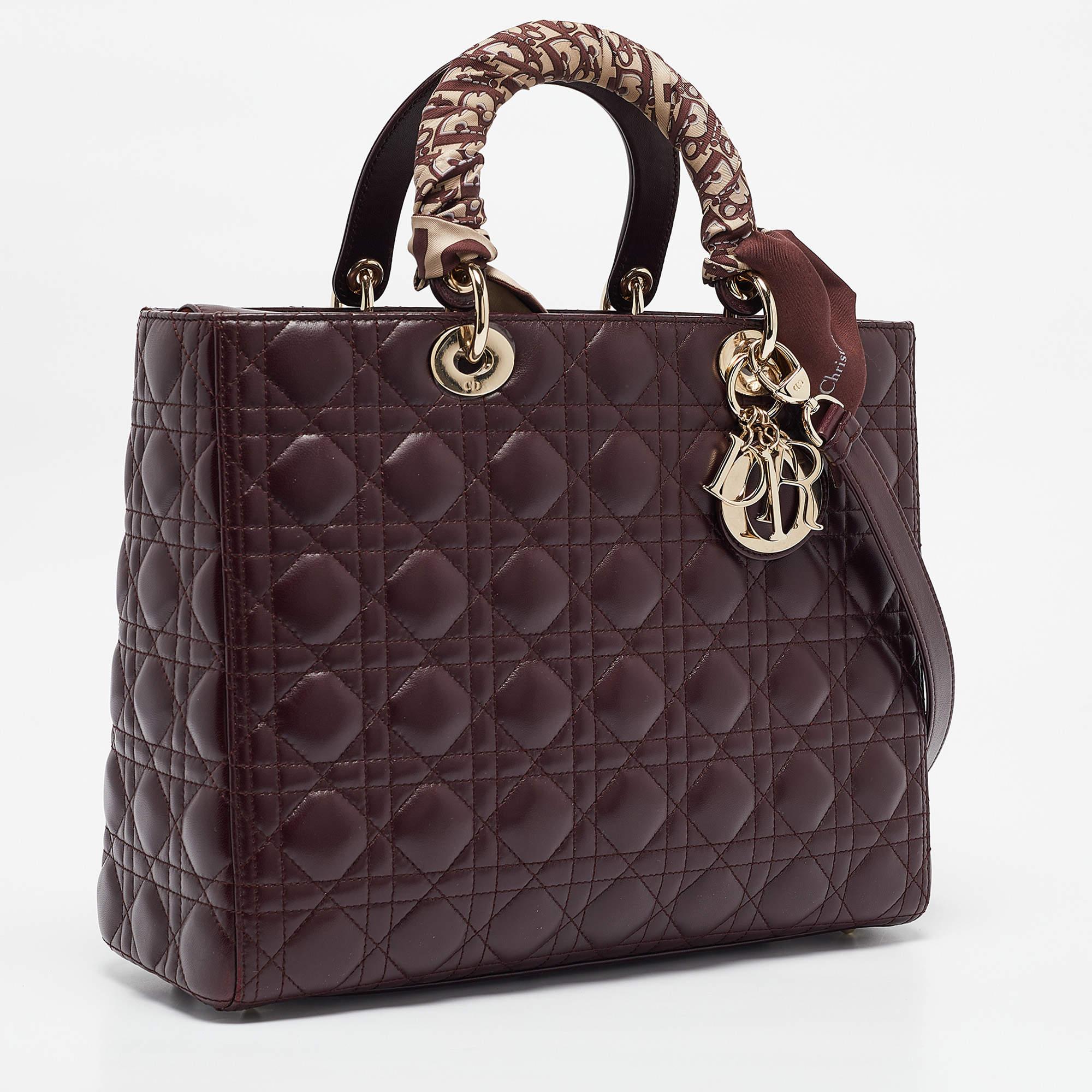 Dior Cannage Borgoña Piel Lady Dior Tote Grande Negro en venta