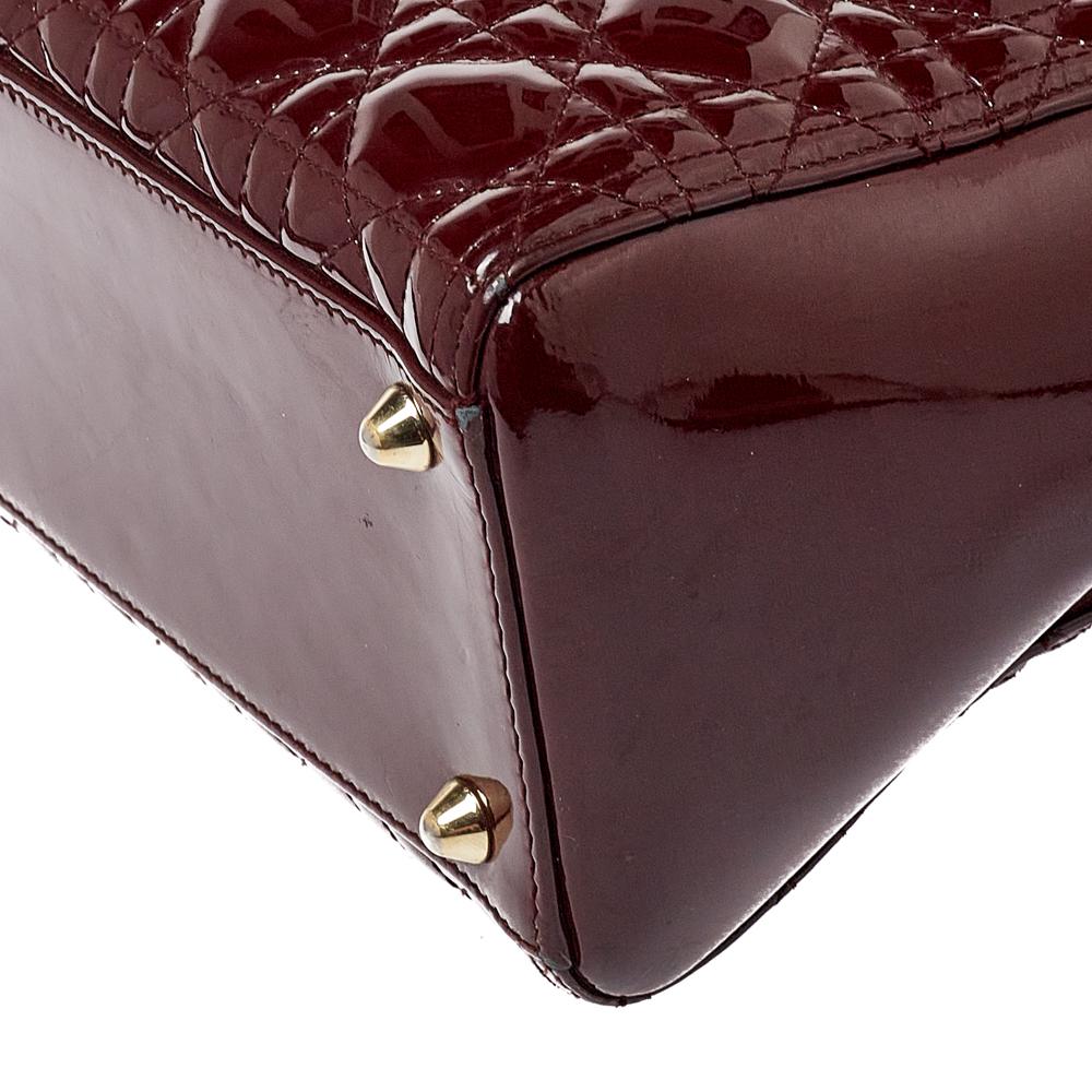 Dior Burgundy Cannage Patent Leather Large Lady Dior Tote In Fair Condition In Dubai, Al Qouz 2