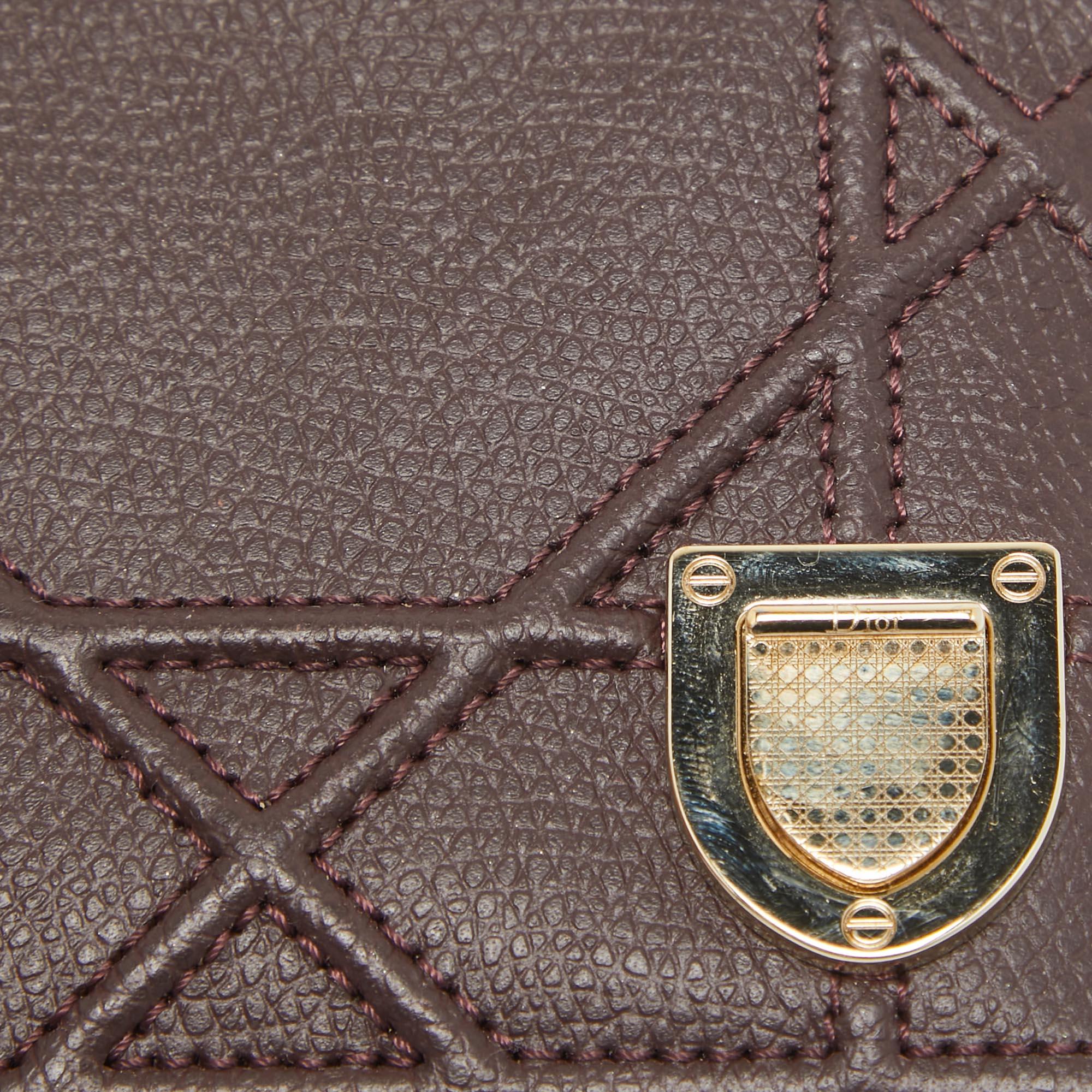 Women's Dior Burgundy Leather Diorama Card Holder For Sale