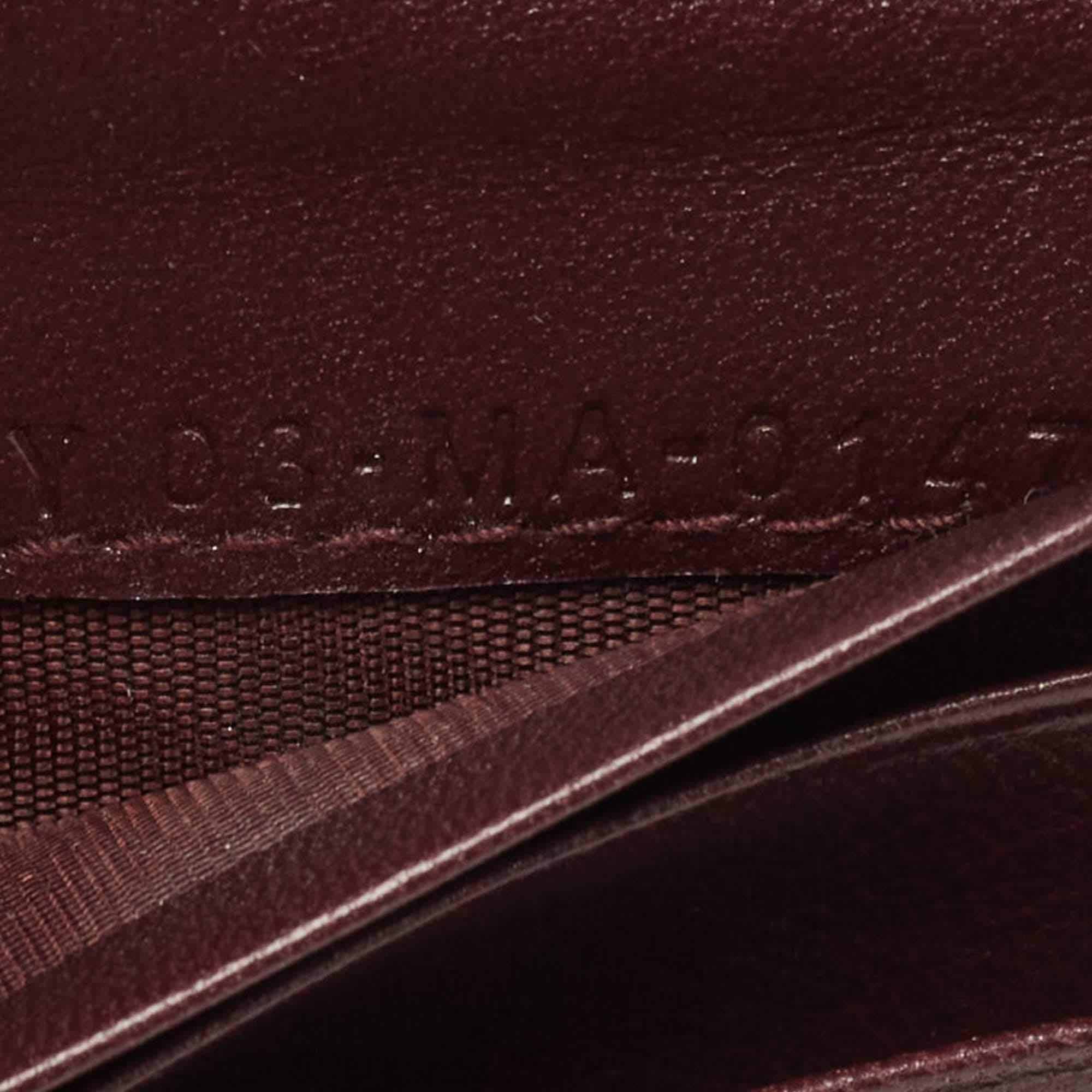 Dior Burgundy Leather Diorama Zip Compact Wallet en vente 6