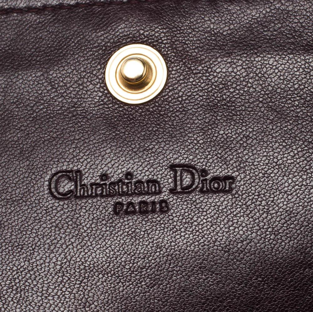 Dior Burgundy Leather Lady Dior Wallet on Chain In Good Condition In Dubai, Al Qouz 2