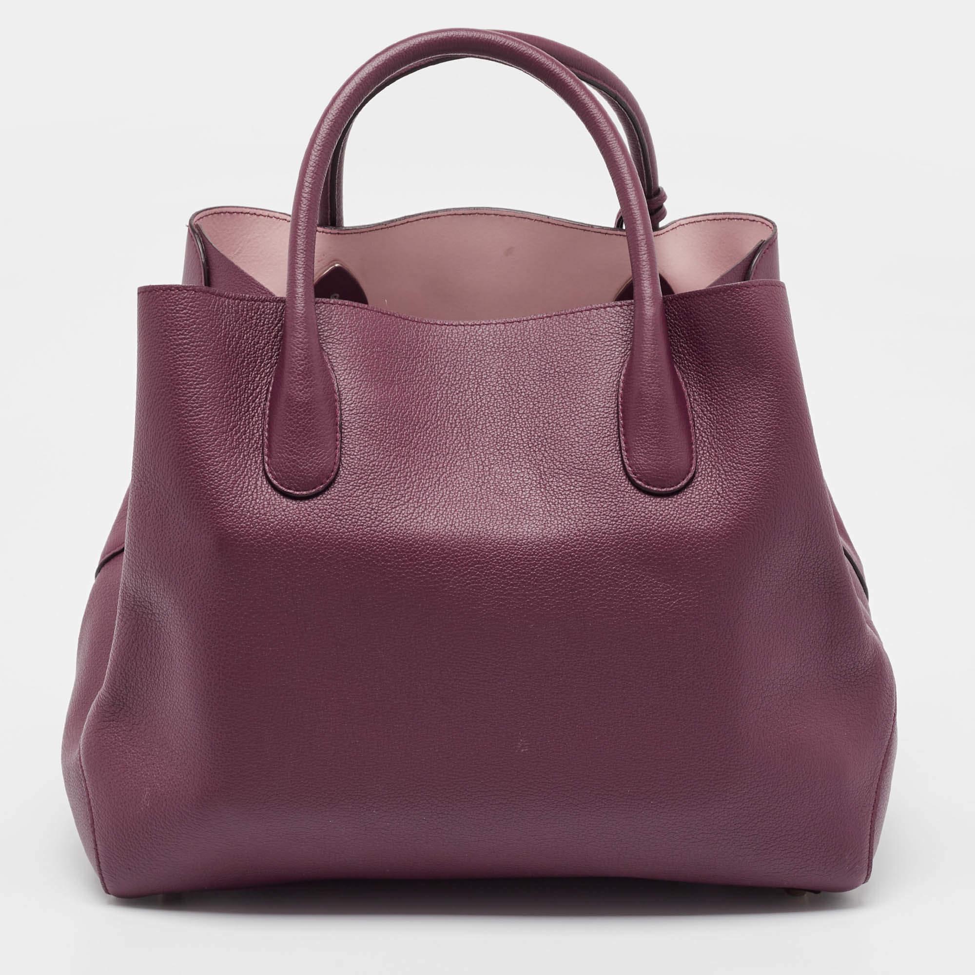 Dior Burgundy Leather Large Open Bar Tote In Good Condition In Dubai, Al Qouz 2