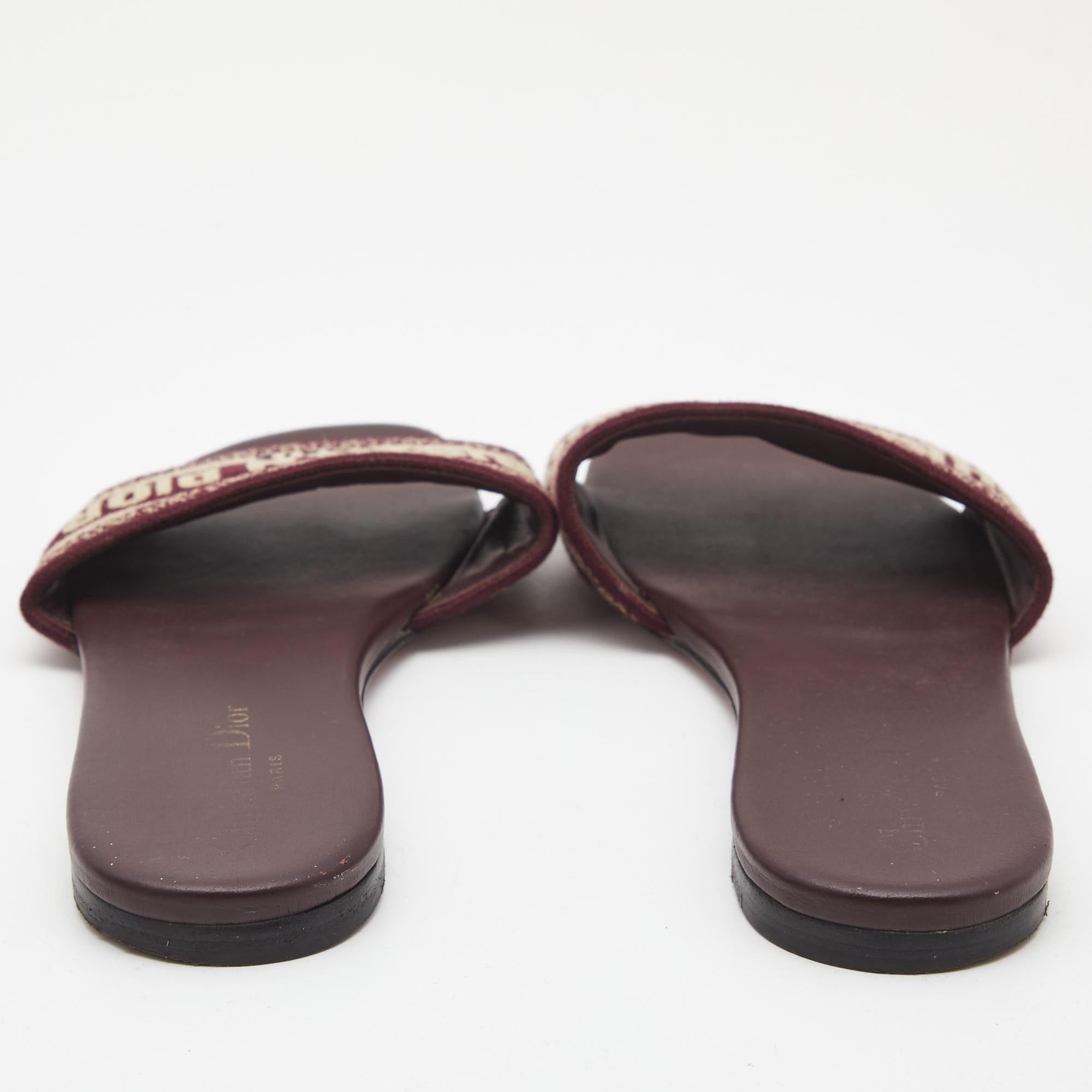 Dior Burgundy/White Leather and Canvas Dway Flat Slides Size 38 4