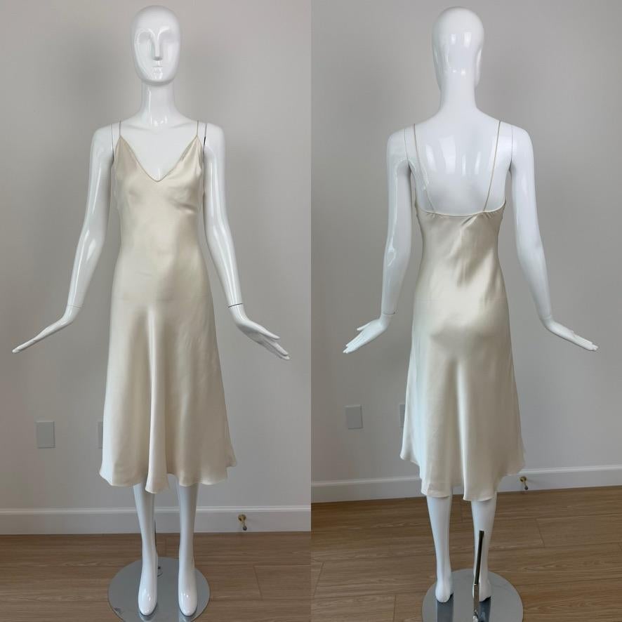 DIOR by JOHN GALLIANO 2005 Vestido de seda marfil vintage con. Superposición de tul de encaje en venta 9