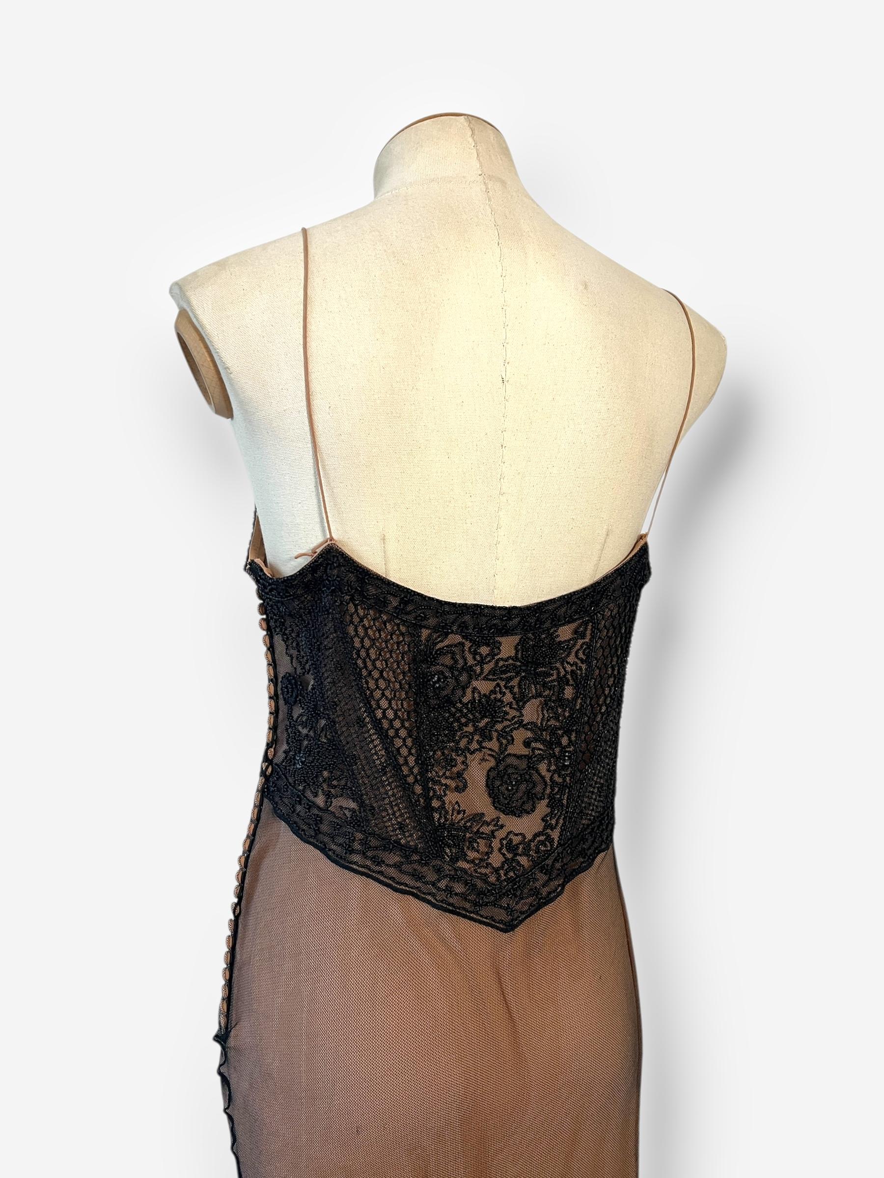 Robe en dentelle perlée Dior by John Galliano 2006 en vente 5