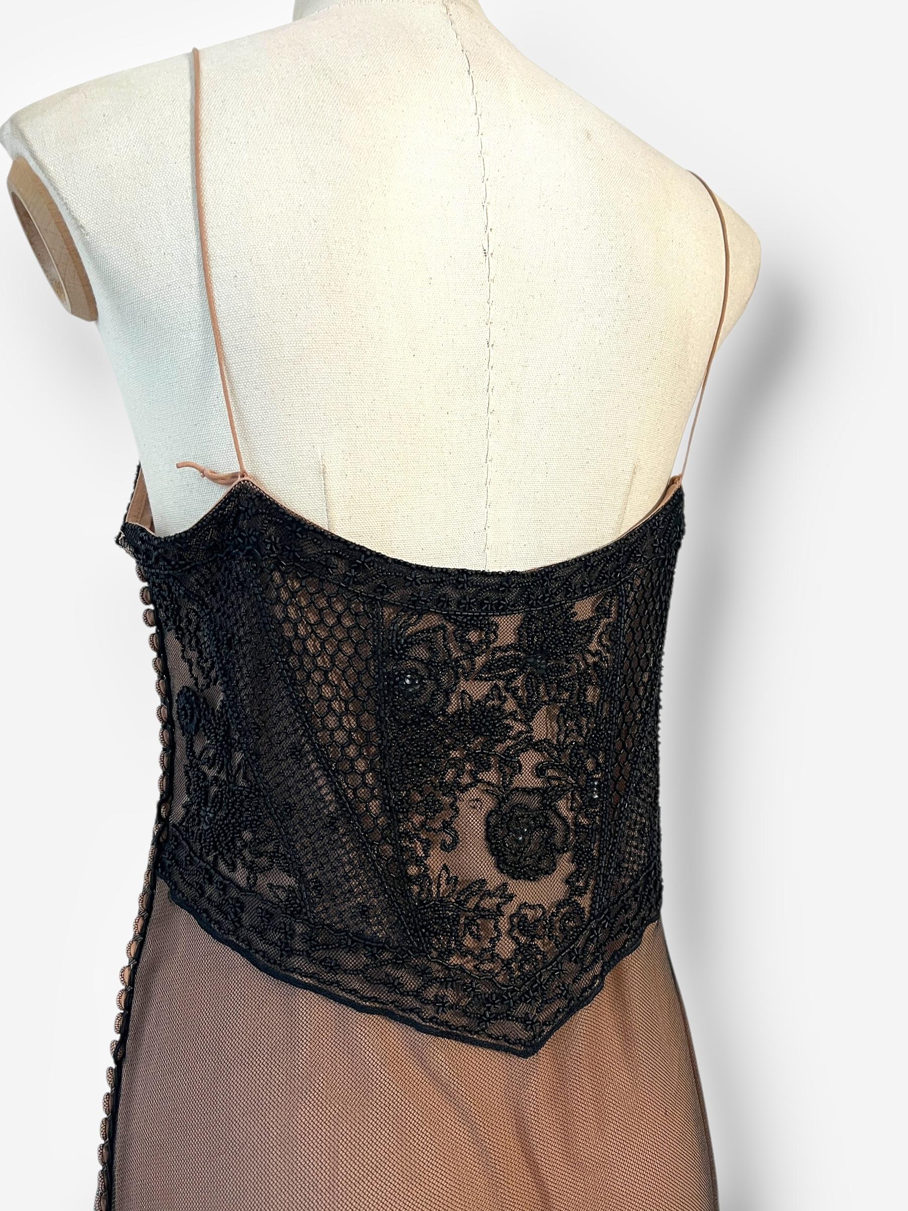 Robe en dentelle perlée Dior by John Galliano 2006 en vente 8