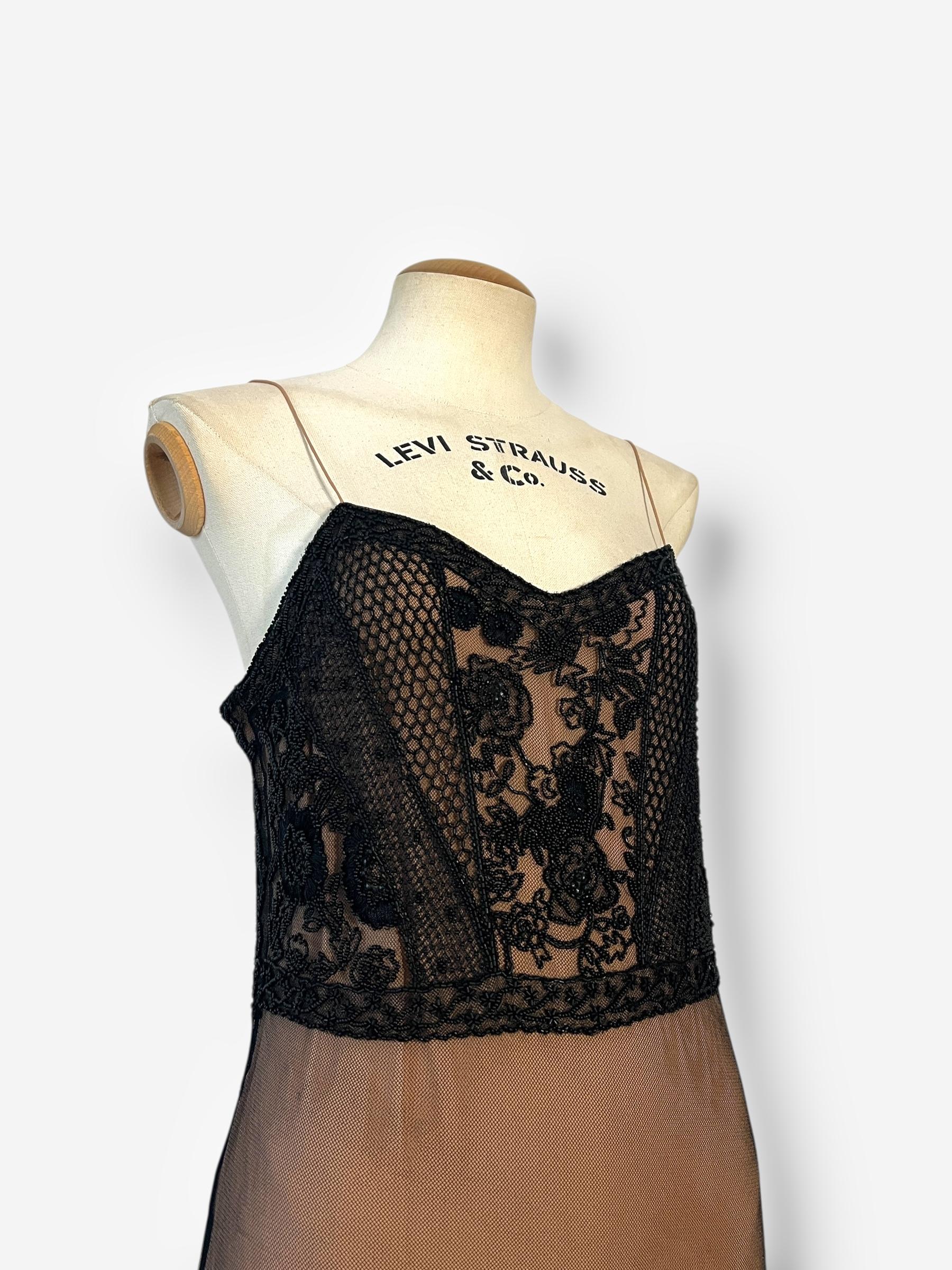 Gris Robe en dentelle perlée Dior by John Galliano 2006 en vente