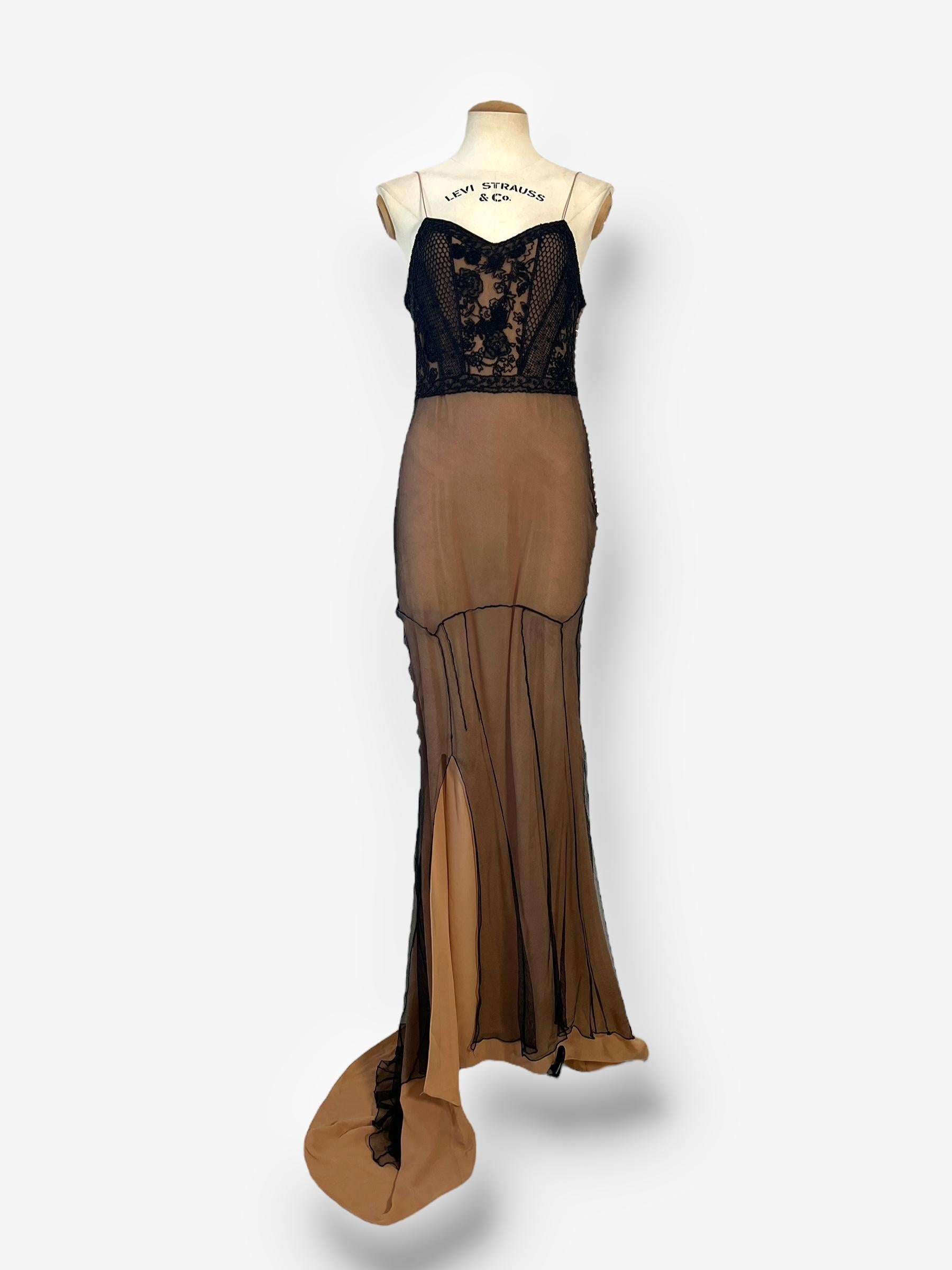 Robe en dentelle perlée Dior by John Galliano 2006 Pour femmes en vente