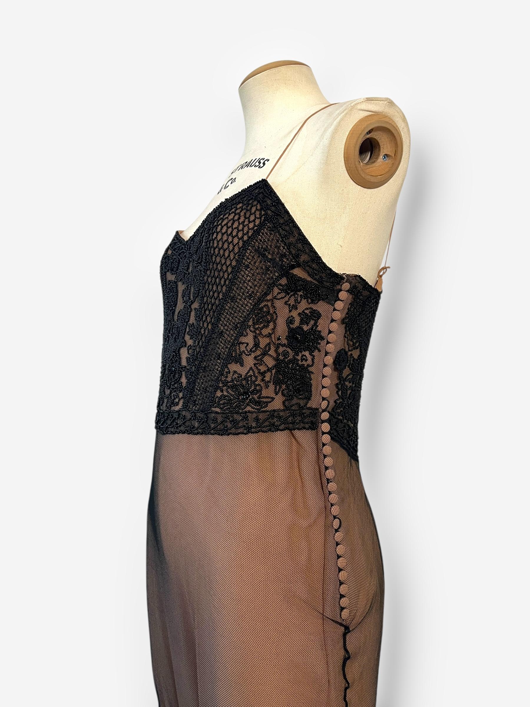 Robe en dentelle perlée Dior by John Galliano 2006 en vente 1