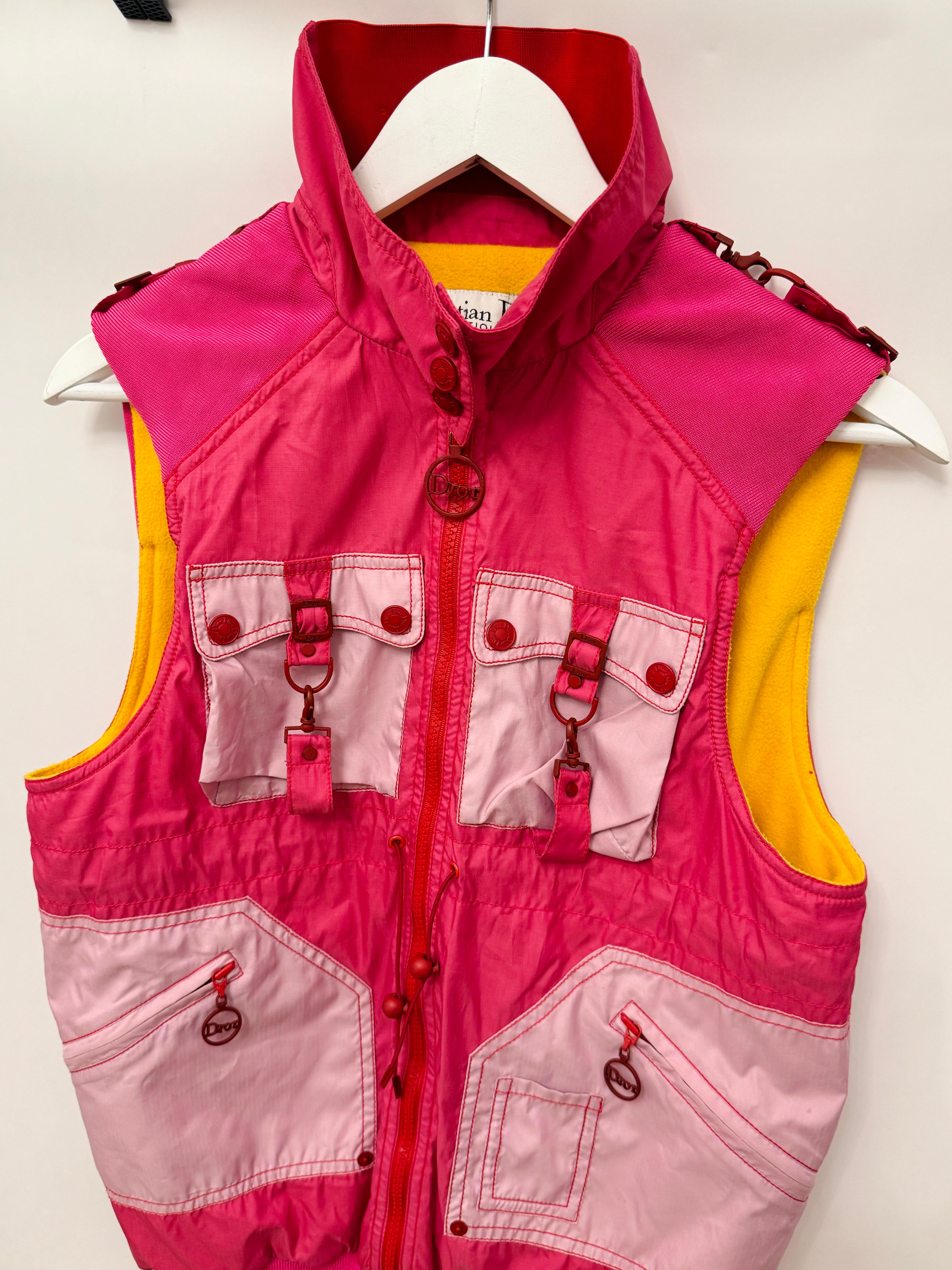 Dior by John Galliano F/W 2004 gilet rose, rouge et jaune en vente 5