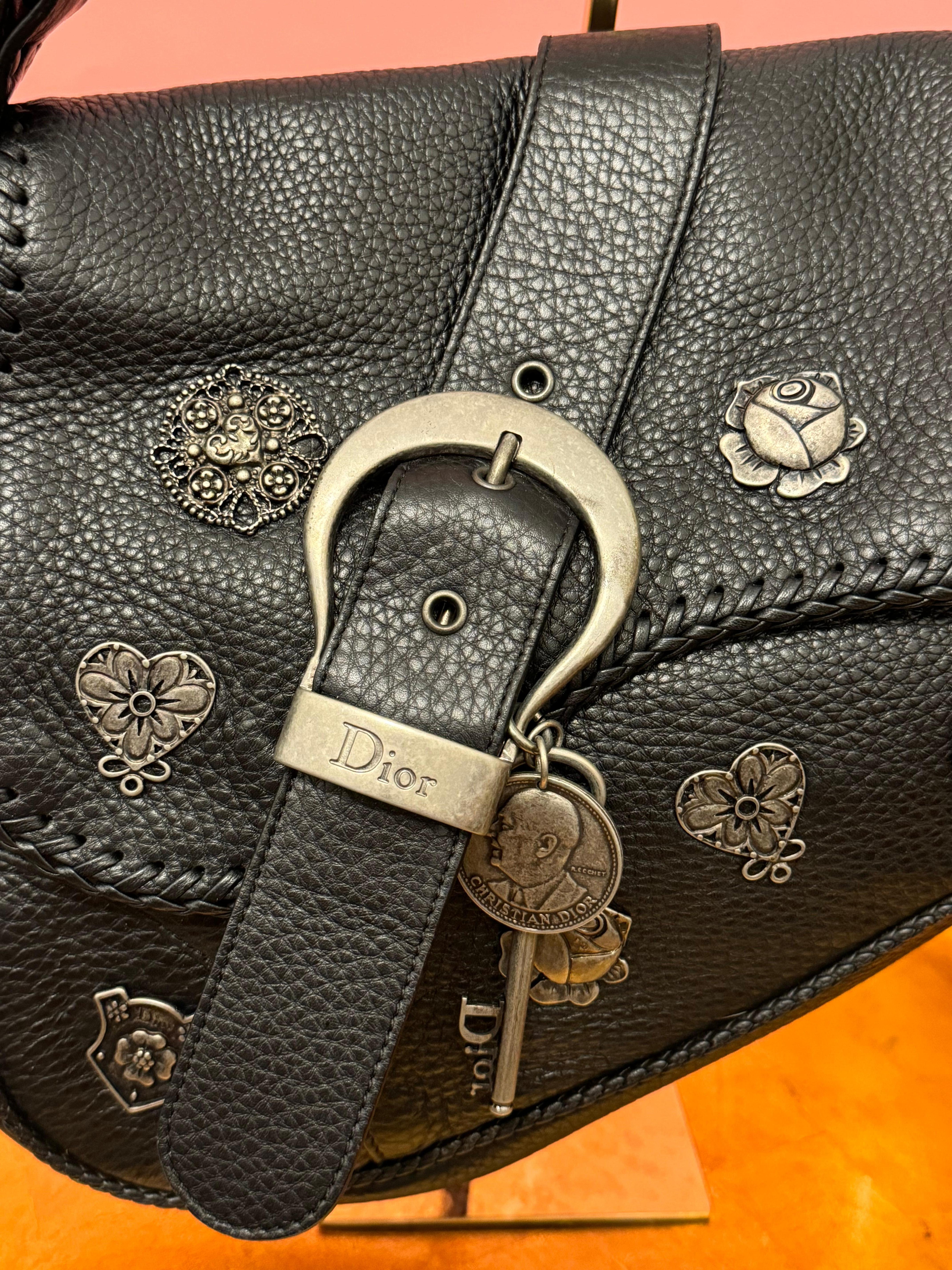 Dior by John Galliano LIMITED EDITION Kollektion 2006 Gaucho Tasche (Schwarz) im Angebot