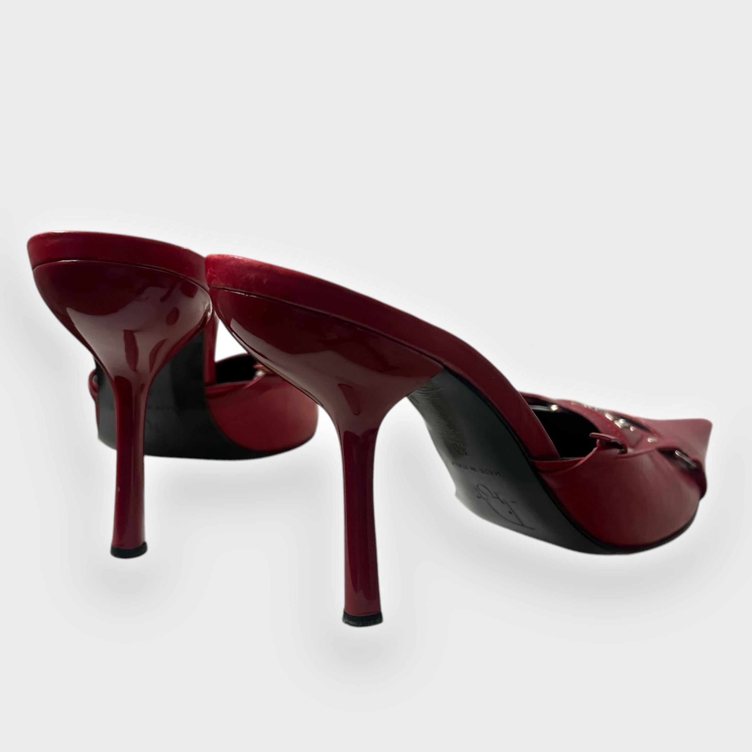 Dior by John Galliano Rote Bondage Heels aus Leder, Herbst/Winter 2003 im Angebot 3