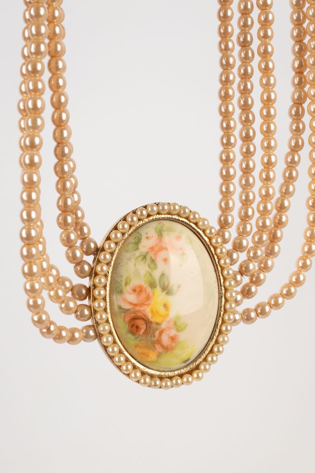 Women's Dior Cameo Short Costume Pearl Necklace, 2000s For Sale
