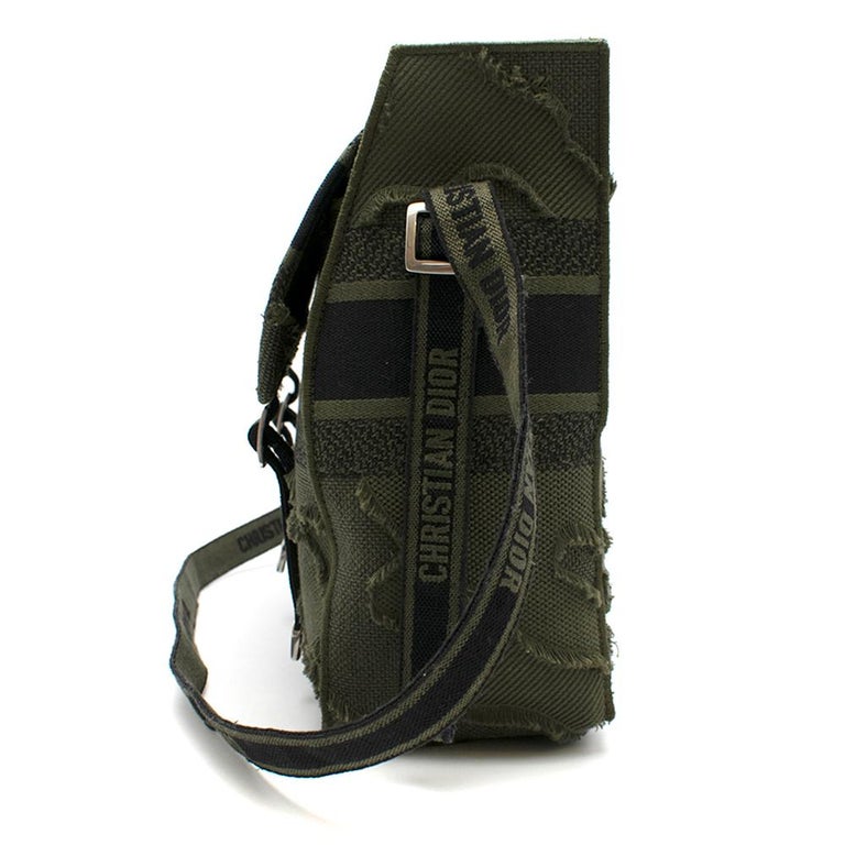 Dior Camouflage Embroidered Canvas Messenger Bag For Sale at 1stdibs