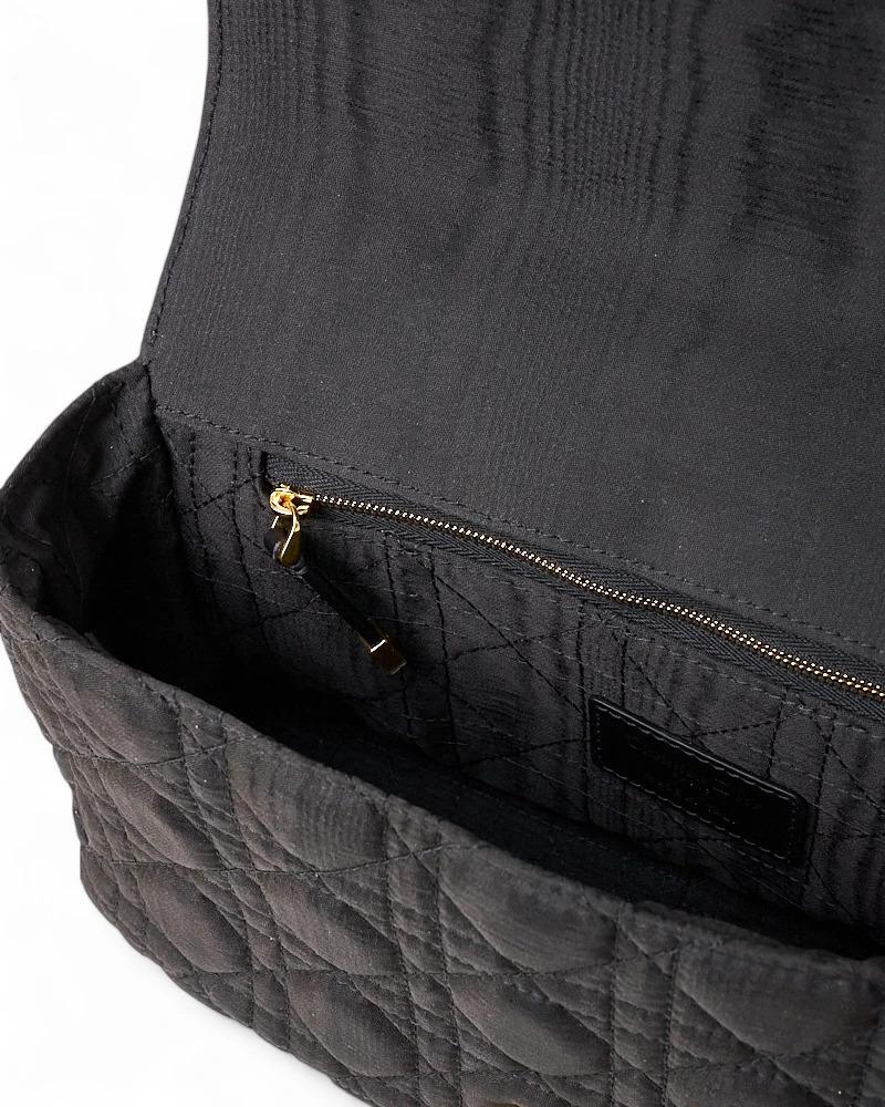 Dior Caro Small Soft Medium Fabric Black en vente 12