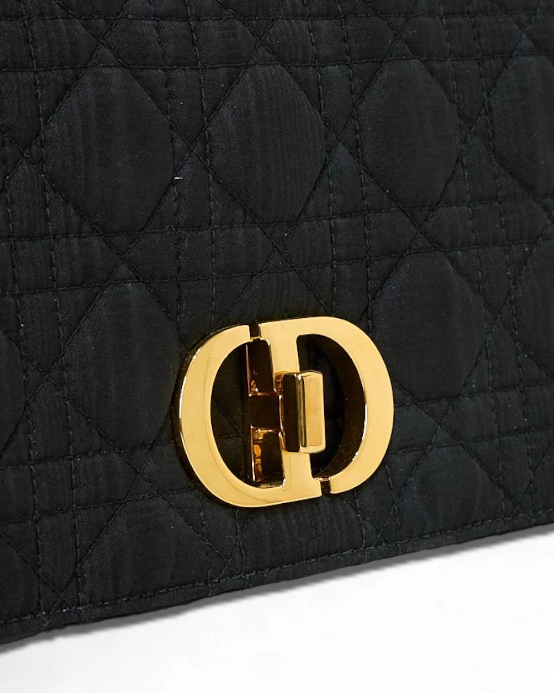 Dior Caro Small Soft Medium Fabric Black en vente 5