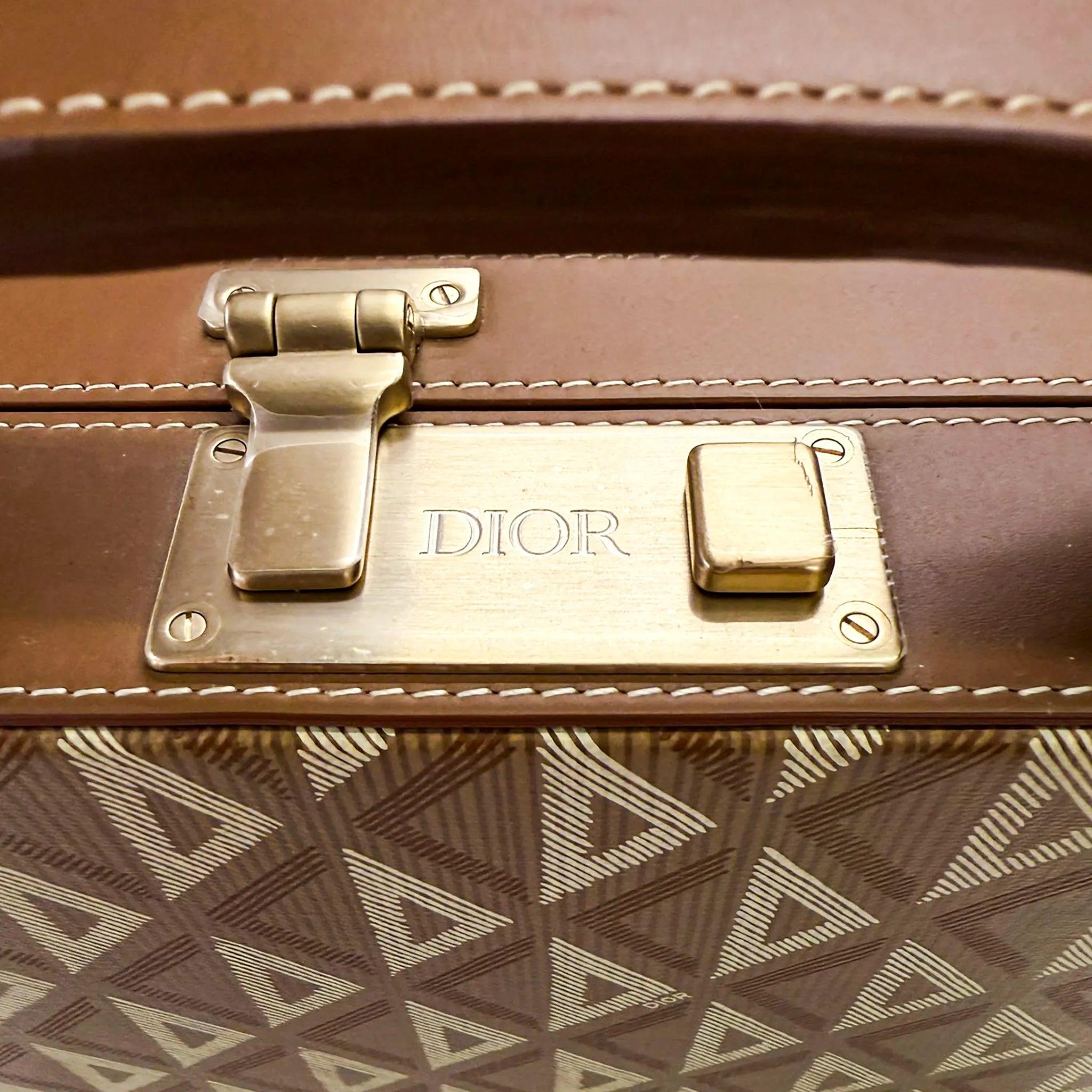 Dior CD Diamond Structured Box Bag - Toile de Dior, 1970 Inspiration Unisexe en vente