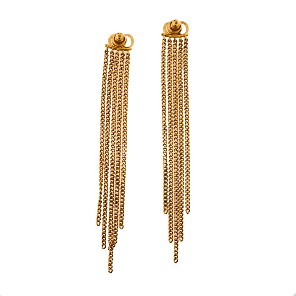 The tassels on an earring create the most perfect feminine vibes to add to a look. These Dior chain tassel earrings in gold-tone can be worn with any casual or evening outfit with ease and comfort to create the dreamiest looks.

Includes: Original