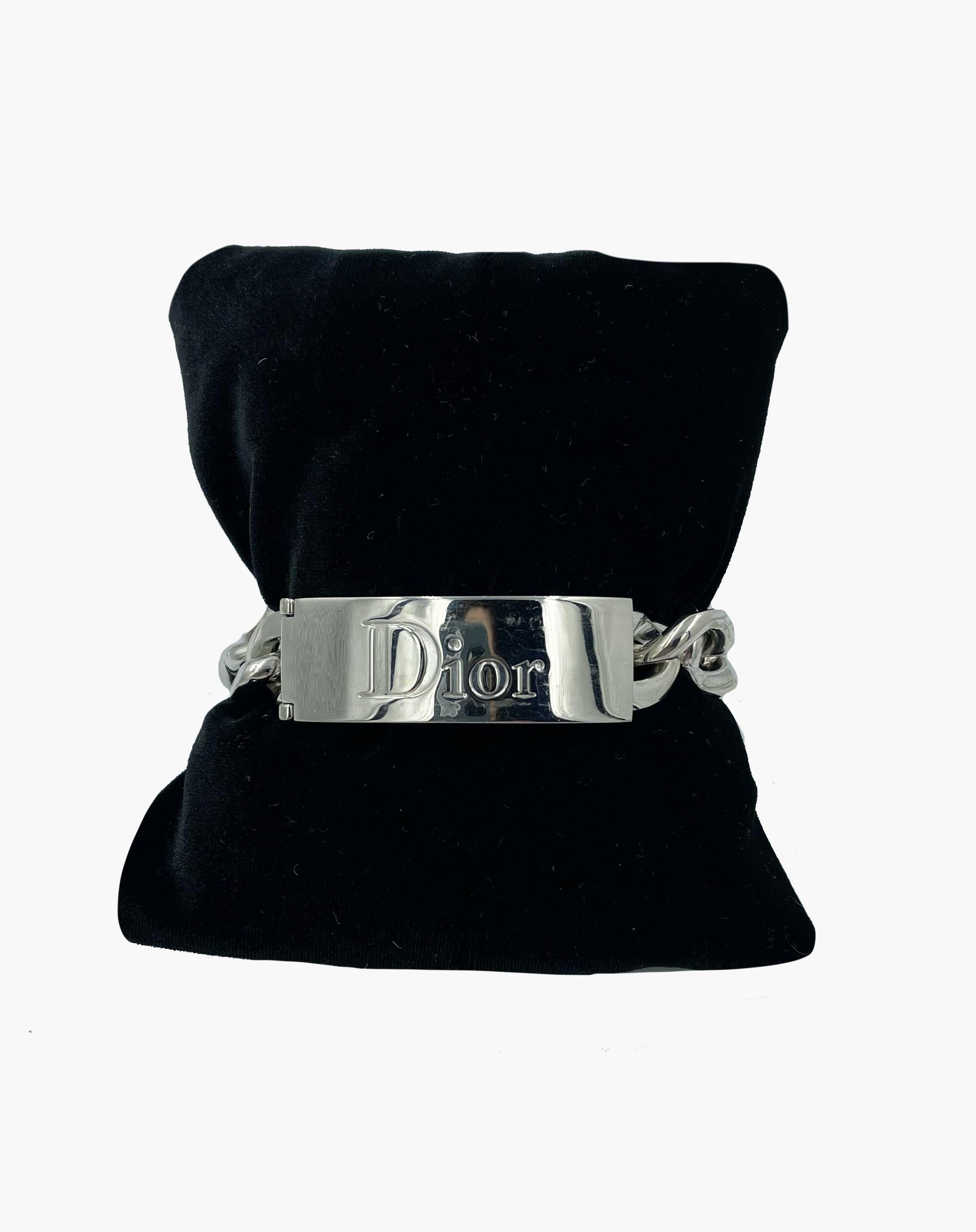 Dior Chain Gourmette Lipgloss Bracelet, 2000s In Good Condition In New York, NY