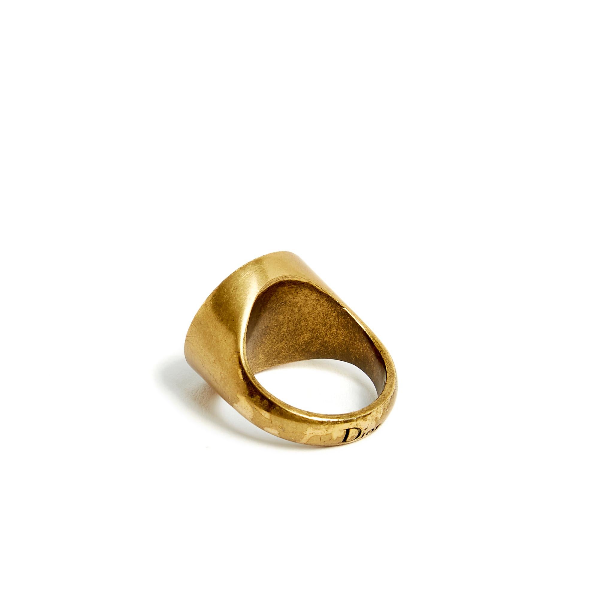 Dior Chevaliere M Bague T51 Golden Metal Signet Ring US5.5 For Sale at 1stDibs