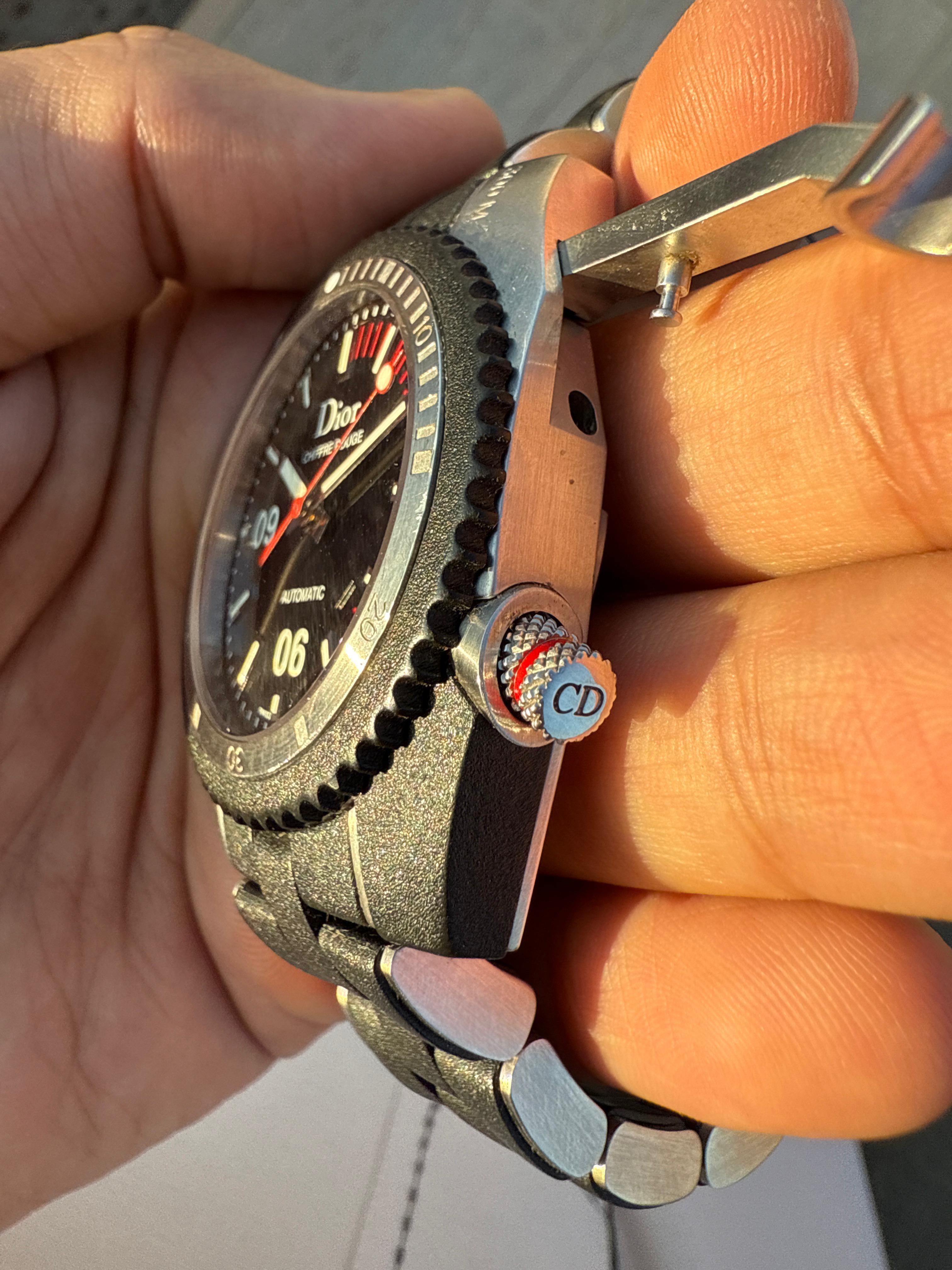 Orologio da uomo automatico subacqueo Dior Chiffre Rouge D02 Molto raro in vendita 1