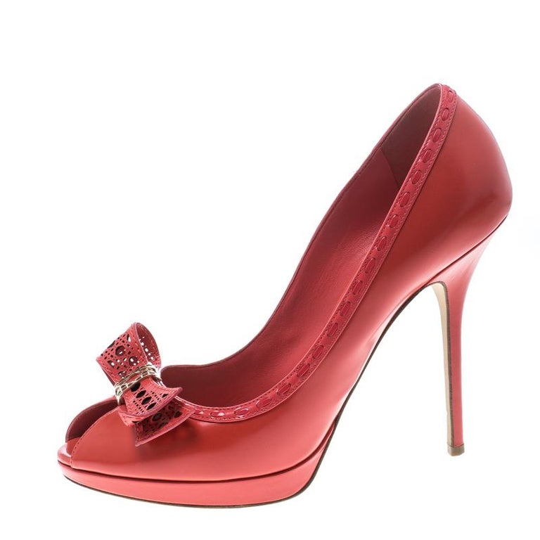 Dior Coral Leather Bow Peep Toe Platform Pumps Size 41 For Sale at 1stDibs