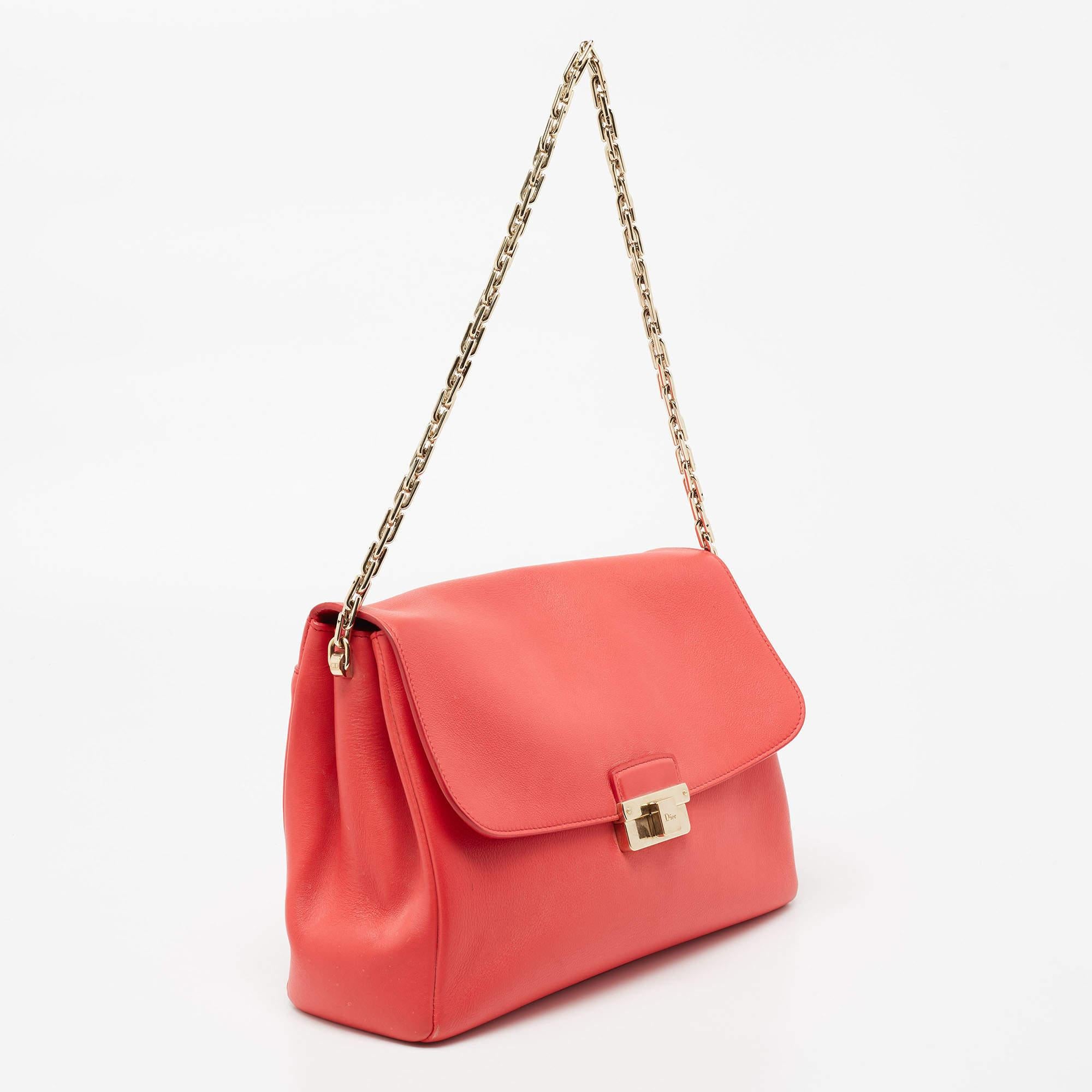  Dior - Grand sac à bandoulière en cuir orange corail Pour femmes 