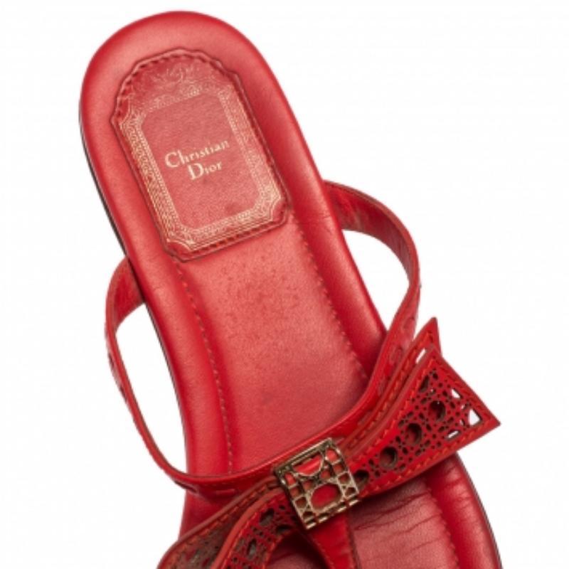 Dior - Chaussures longues à nœud cannage en cuir rouge corail, taille 37 en vente 2