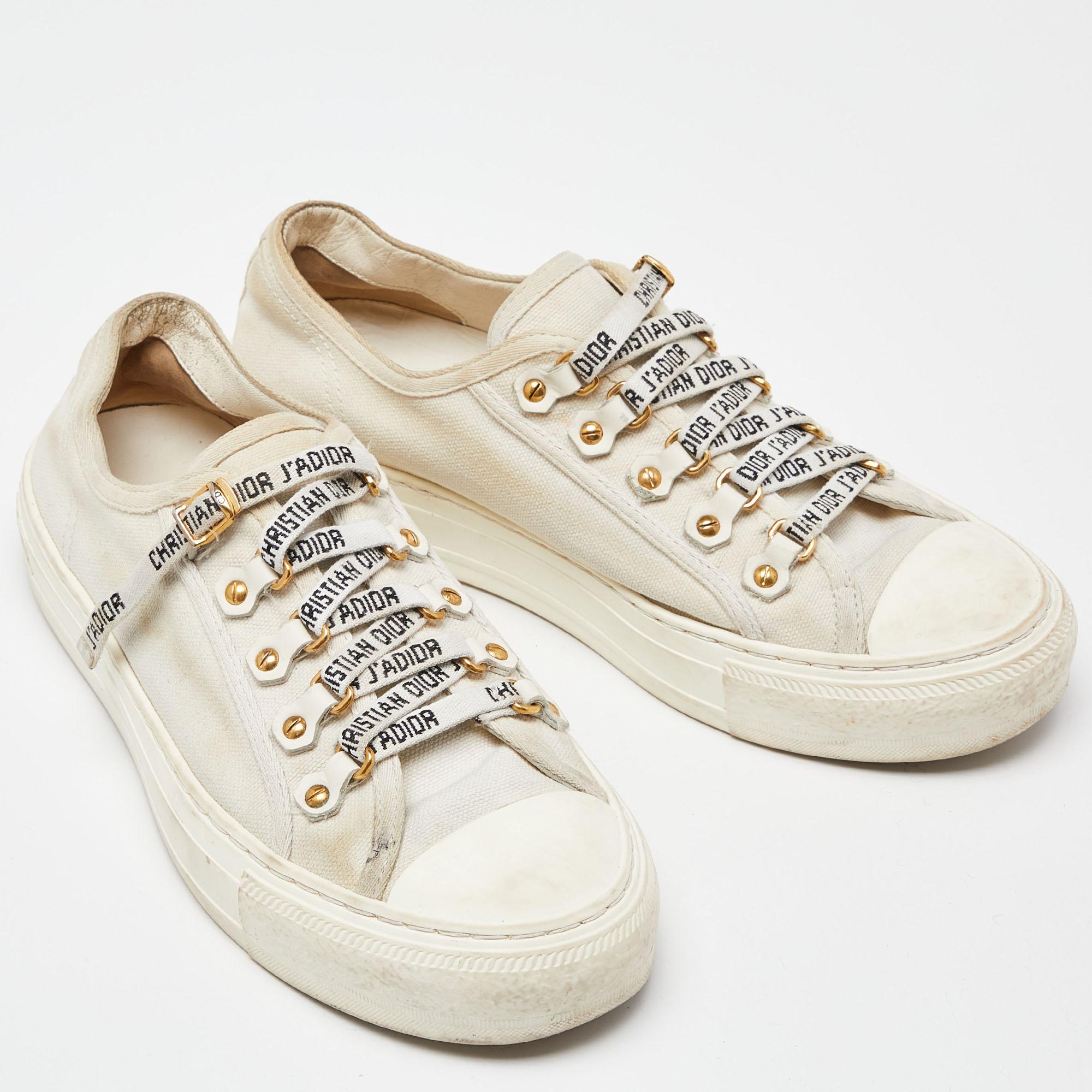 Dior Cream Canvas Walk'n'Dior Sneakers Size 38.5 In Fair Condition In Dubai, Al Qouz 2