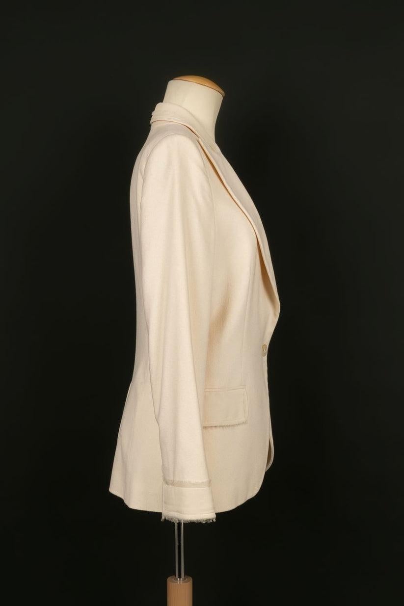Dior Cream Jacket in Cashmere In Excellent Condition For Sale In SAINT-OUEN-SUR-SEINE, FR